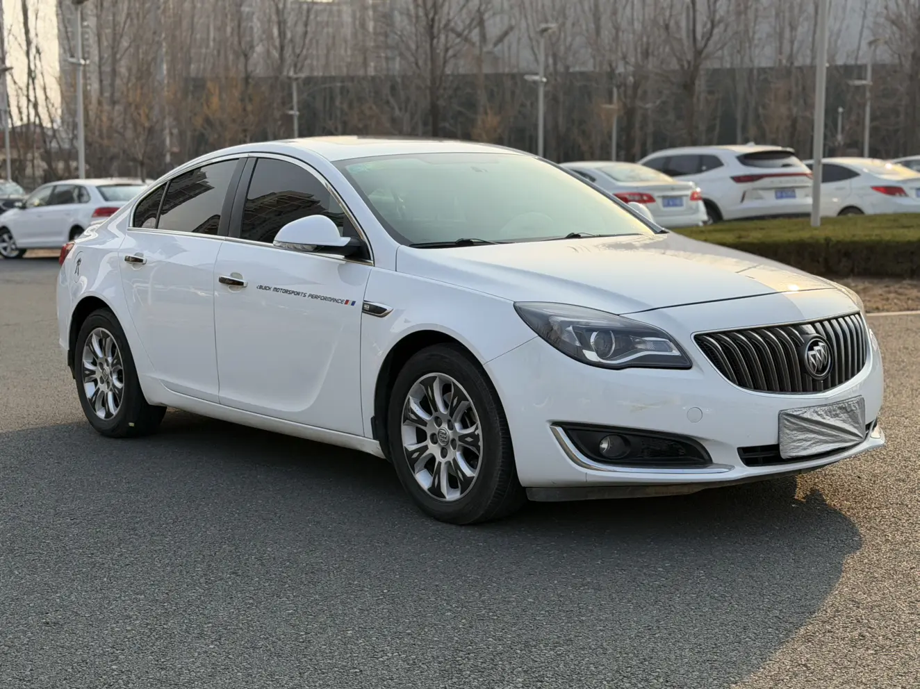 Buick Majesty  из Китая