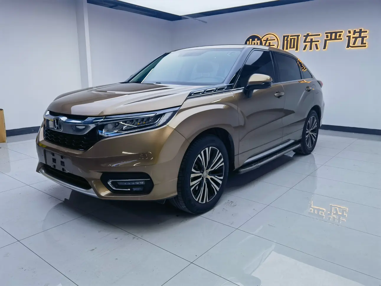 Honda Avancier (Crown Road)  из Китая