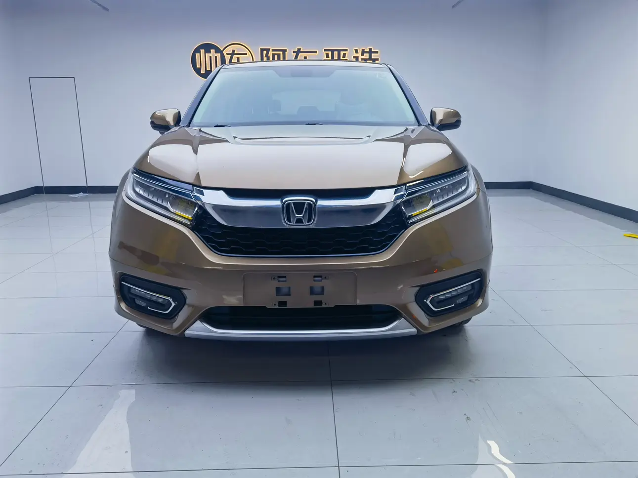 Honda Avancier (Crown Road)  из Китая