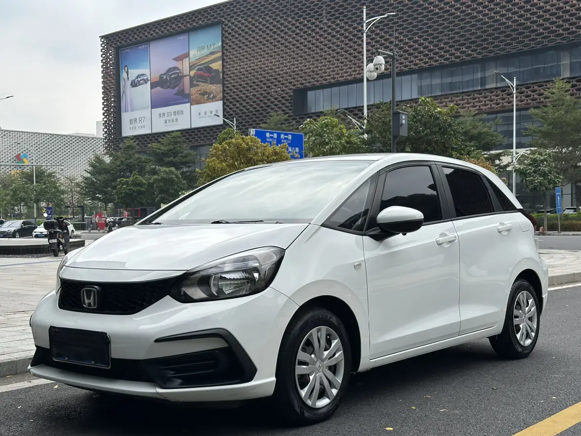 Honda Fit  из Китая