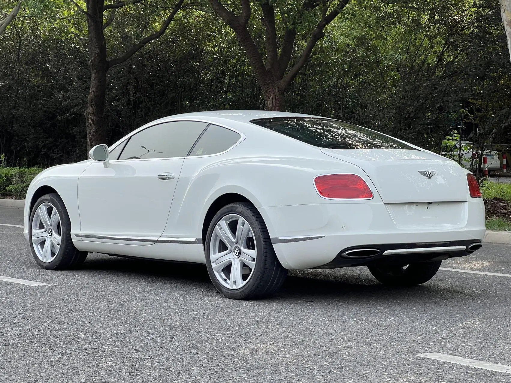 Bentley Continental  из Китая