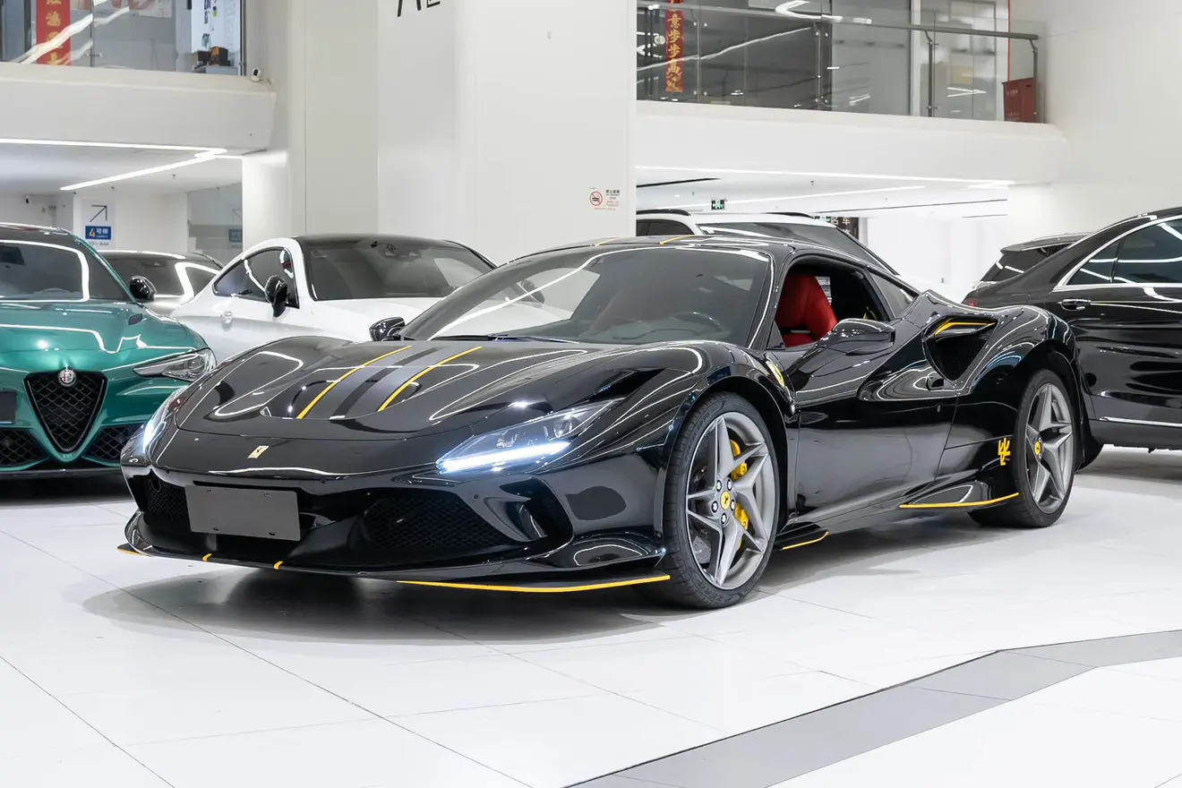 Ferrari F8  из Китая