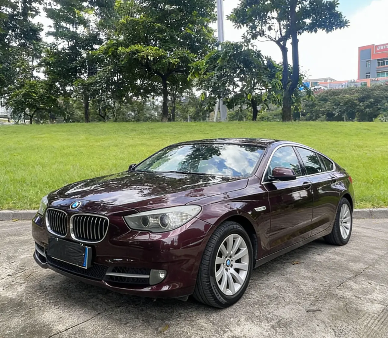 BMW 5 Series GT  из Китая