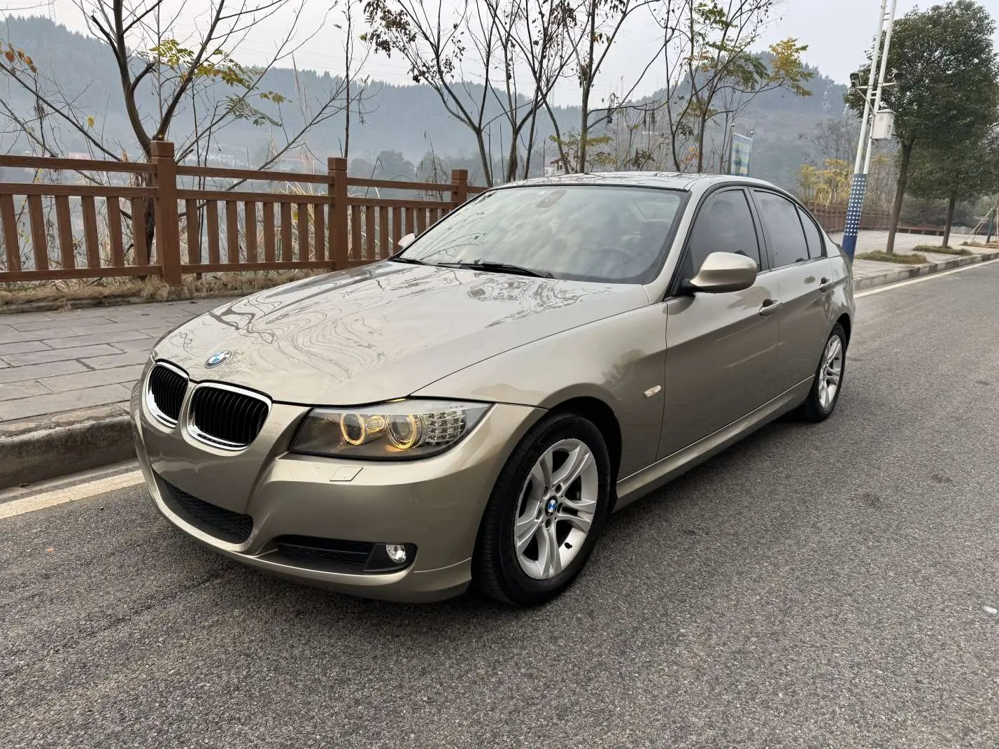 BMW 3 Series  из Китая