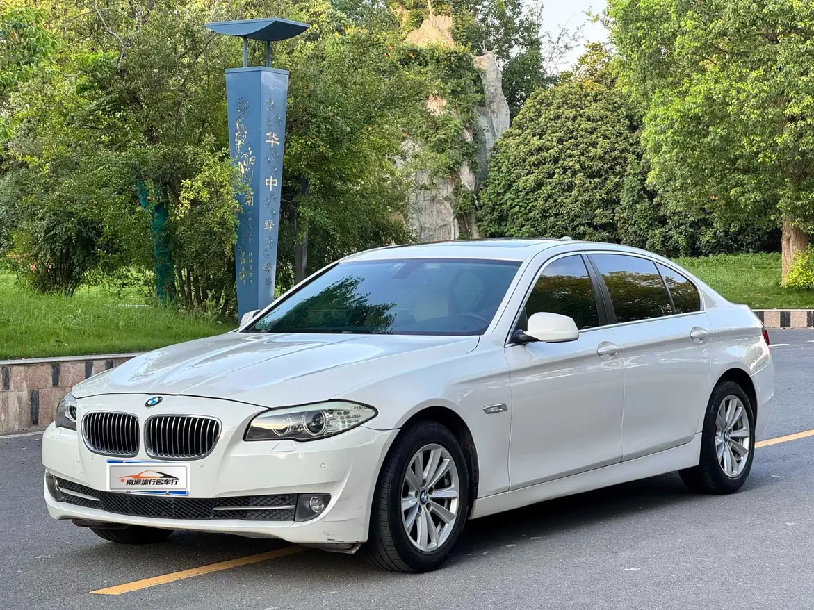 BMW 5 Series  из Китая