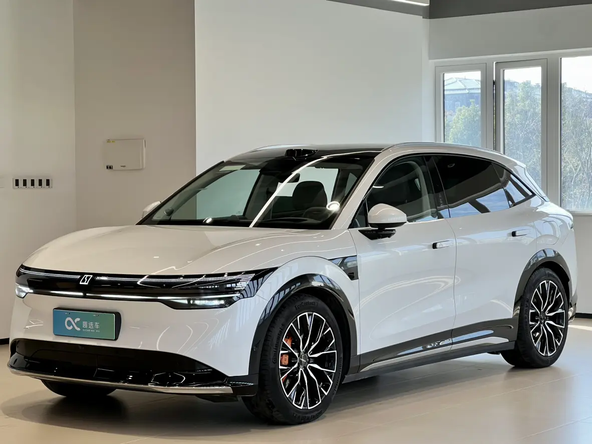 ZEEKR 7X  из Китая