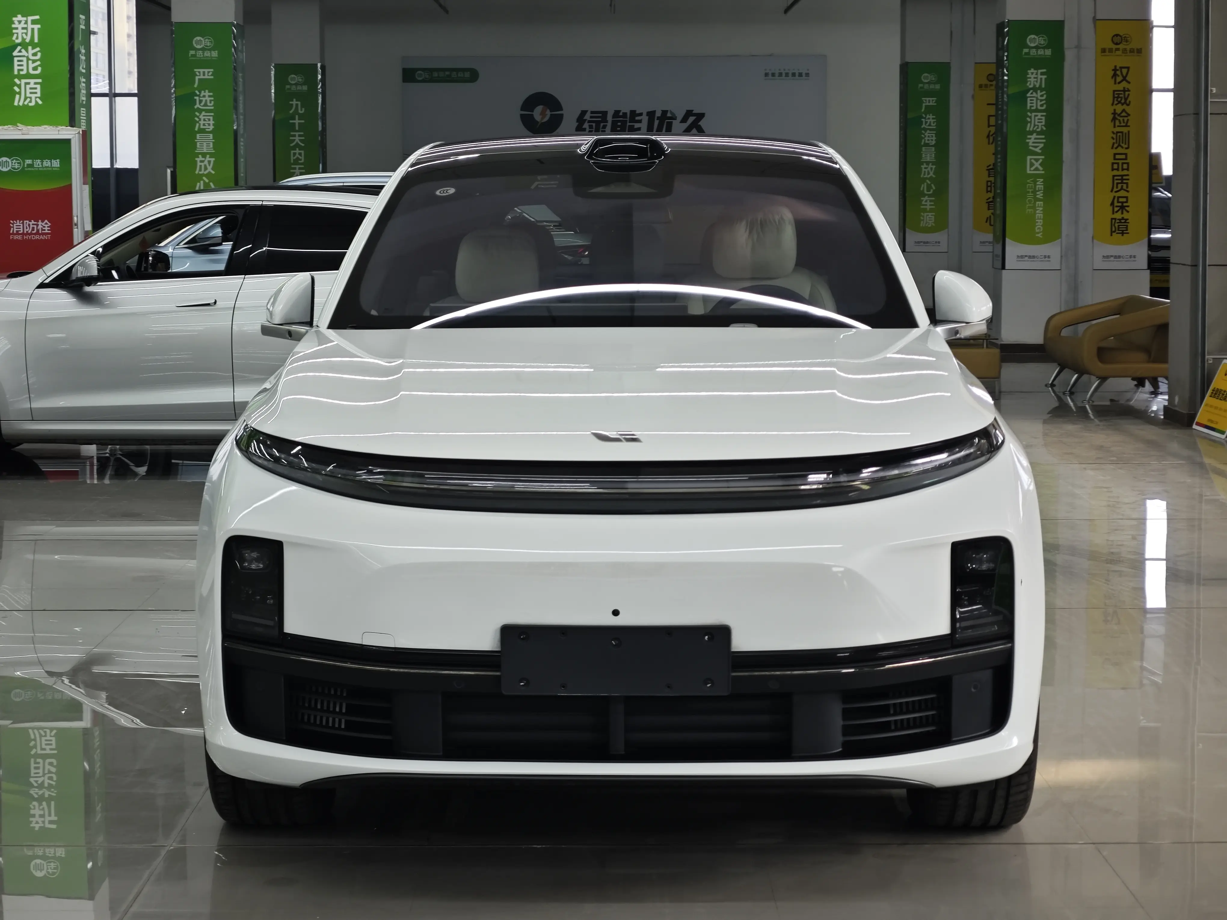 Li L7 (Ideal L7)  из Китая