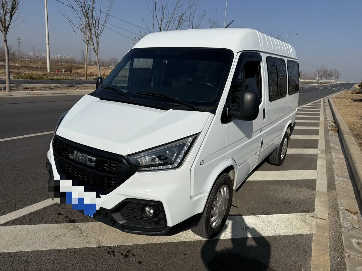 Jiangling Teshun  из Китая