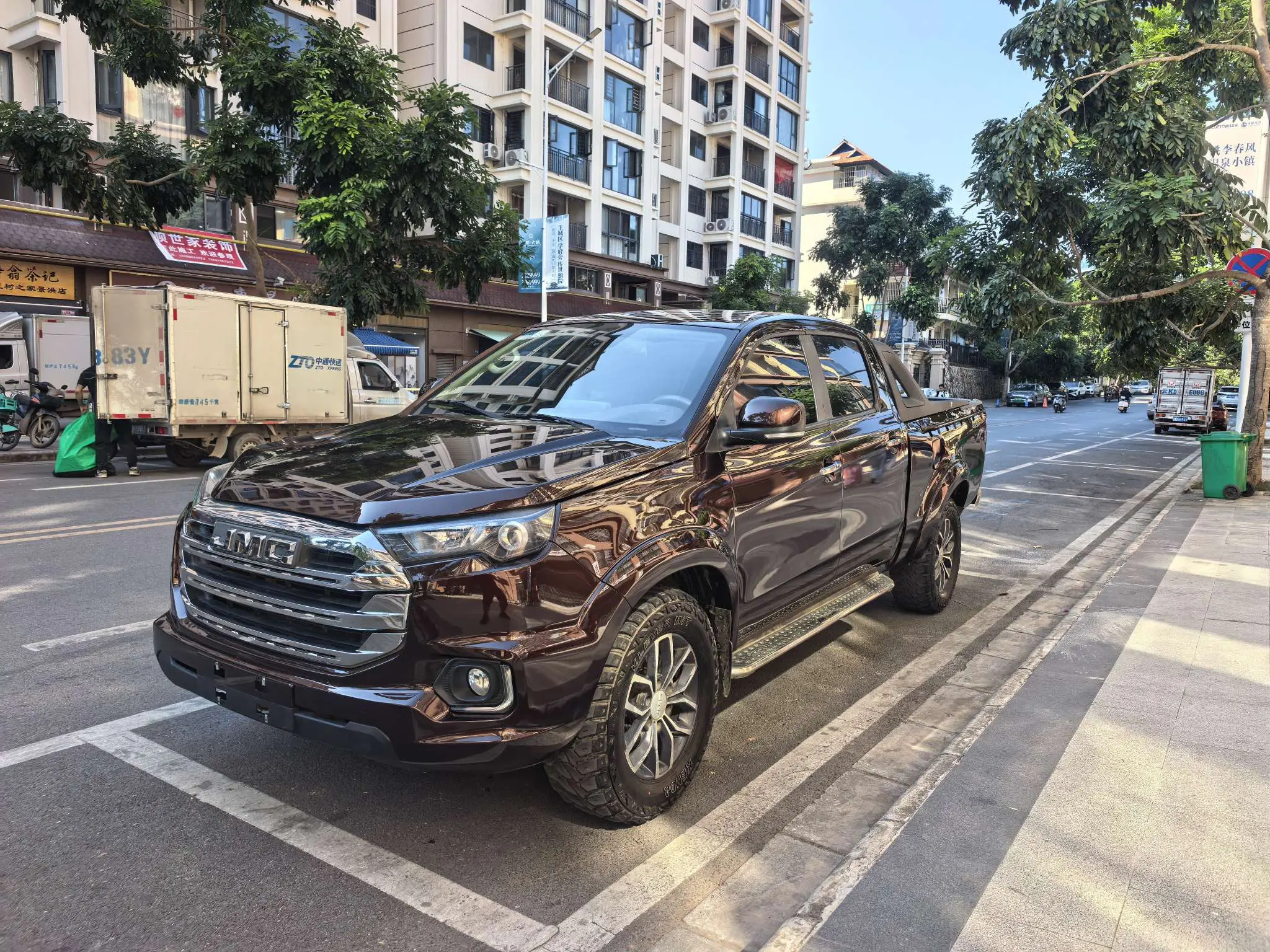 Jiangling Domain Tiger 7  из Китая