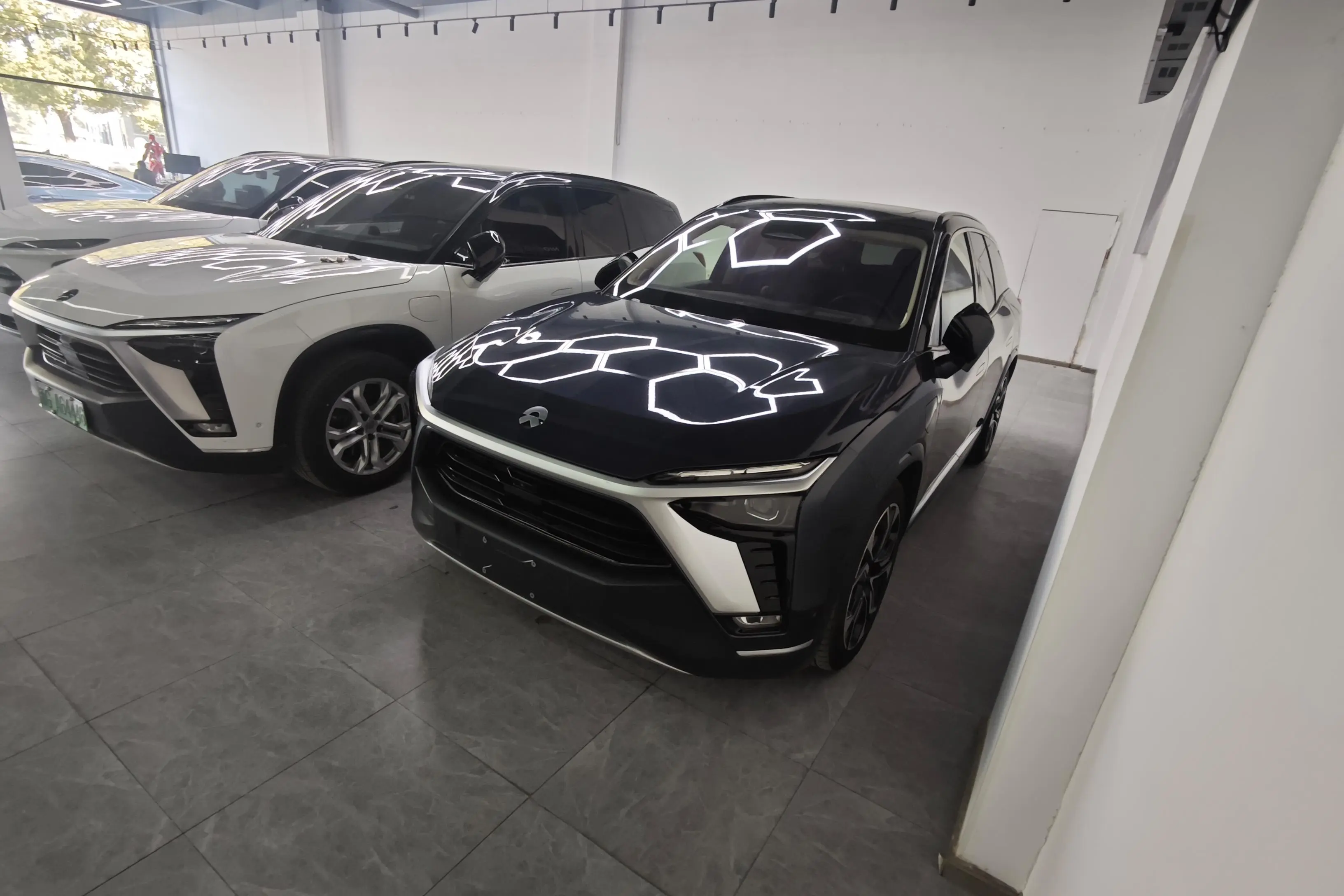 NIO ES8  из Китая