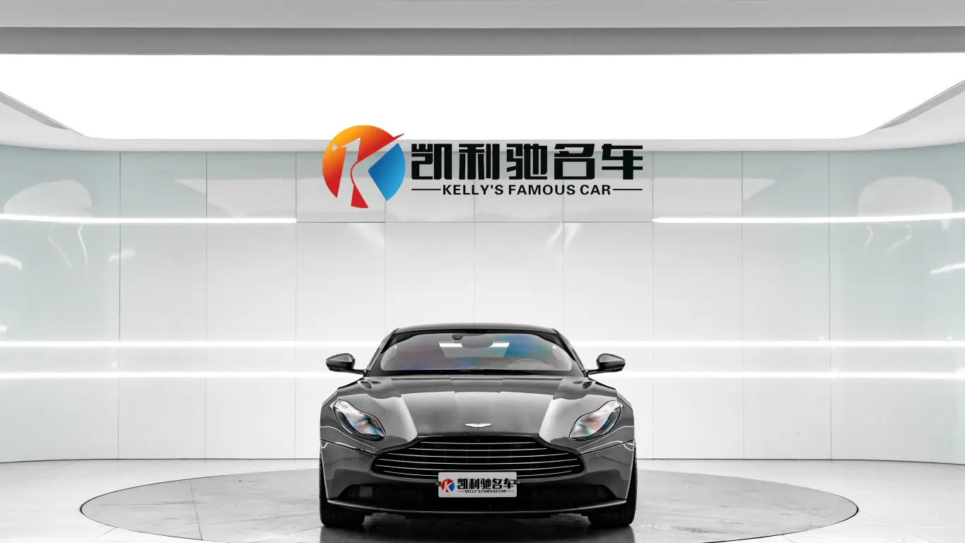 Aston Martin DB11  из Китая