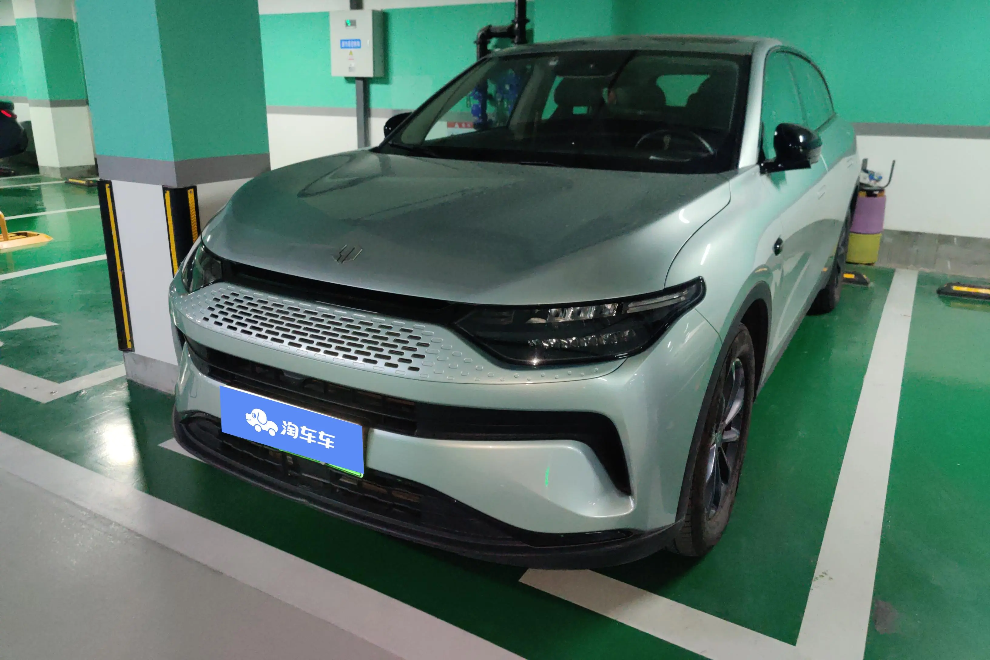 Leapmotor Zero running C11  из Китая