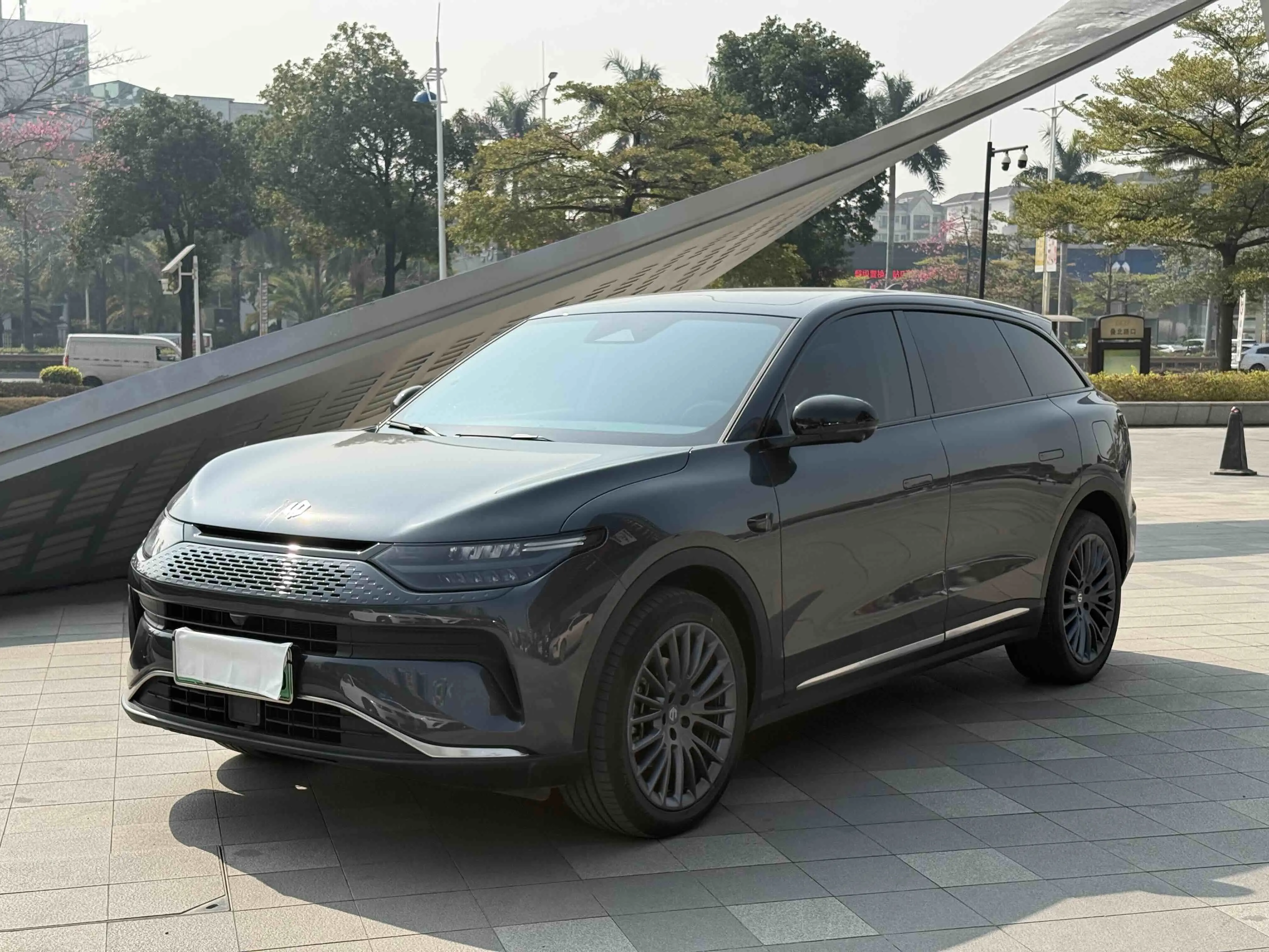 Leapmotor Zero running C11  из Китая