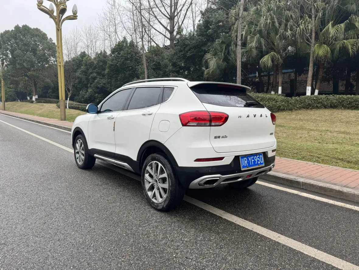 Haval H2s  из Китая