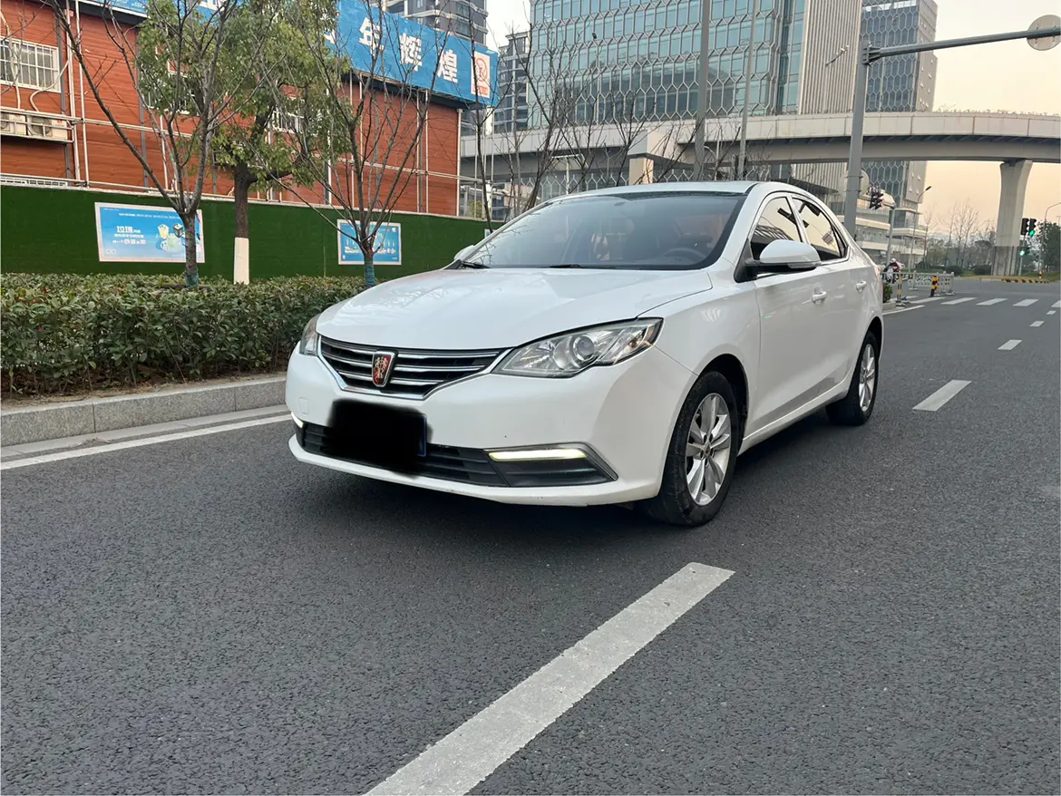 Roewe 360  из Китая