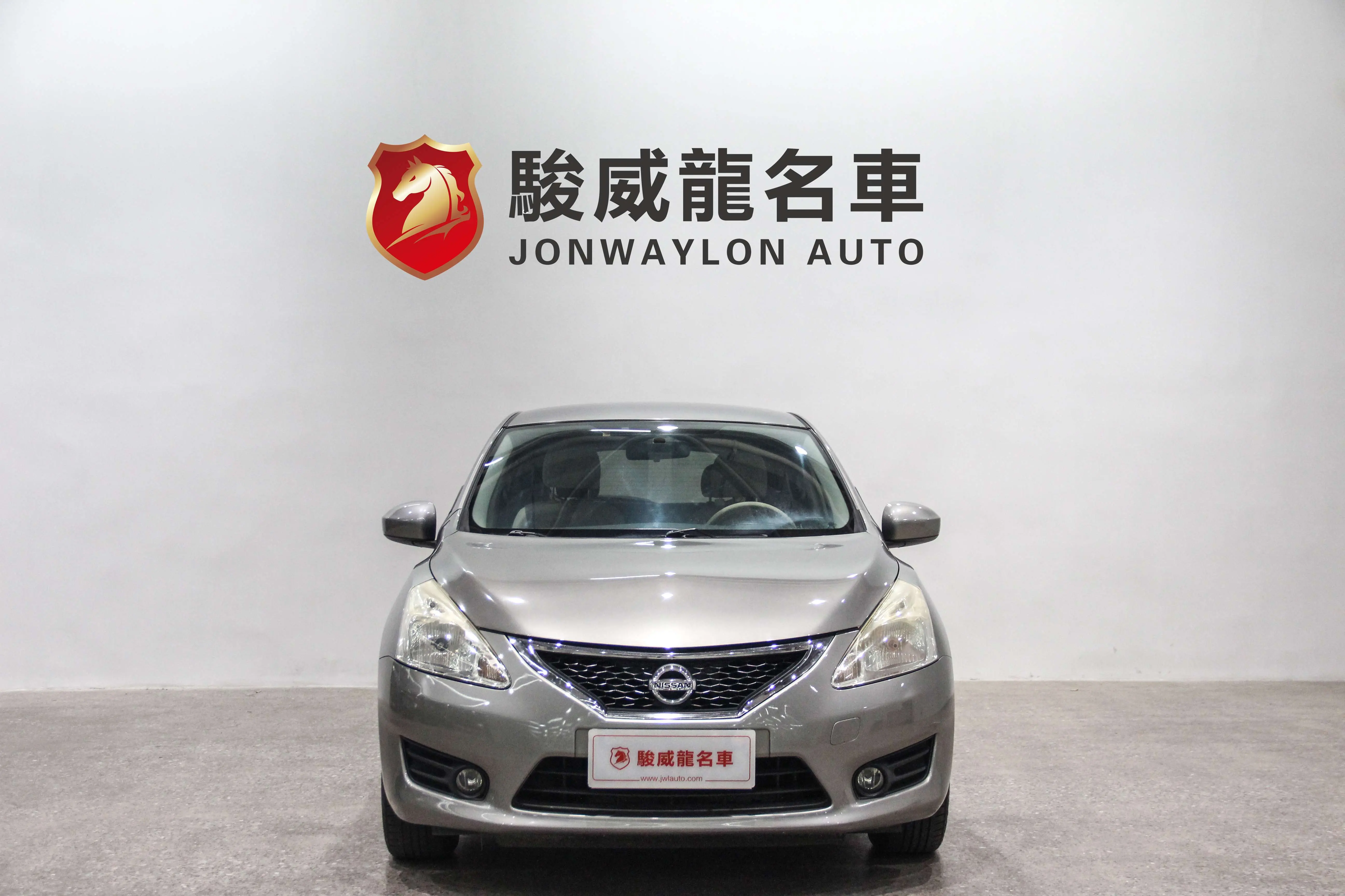 Nissan Tiida  из Китая