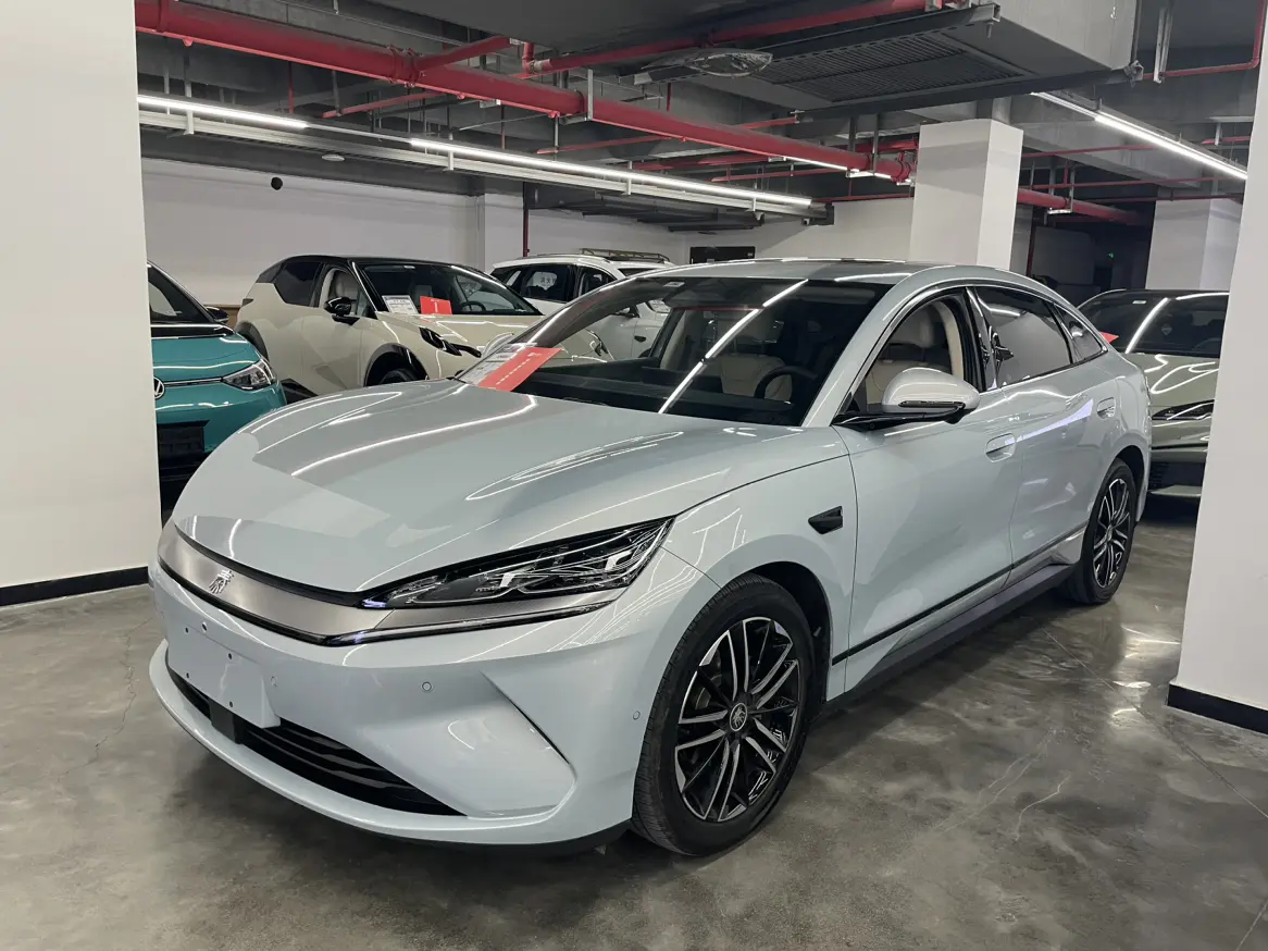 BYD Qin L EV  из Китая