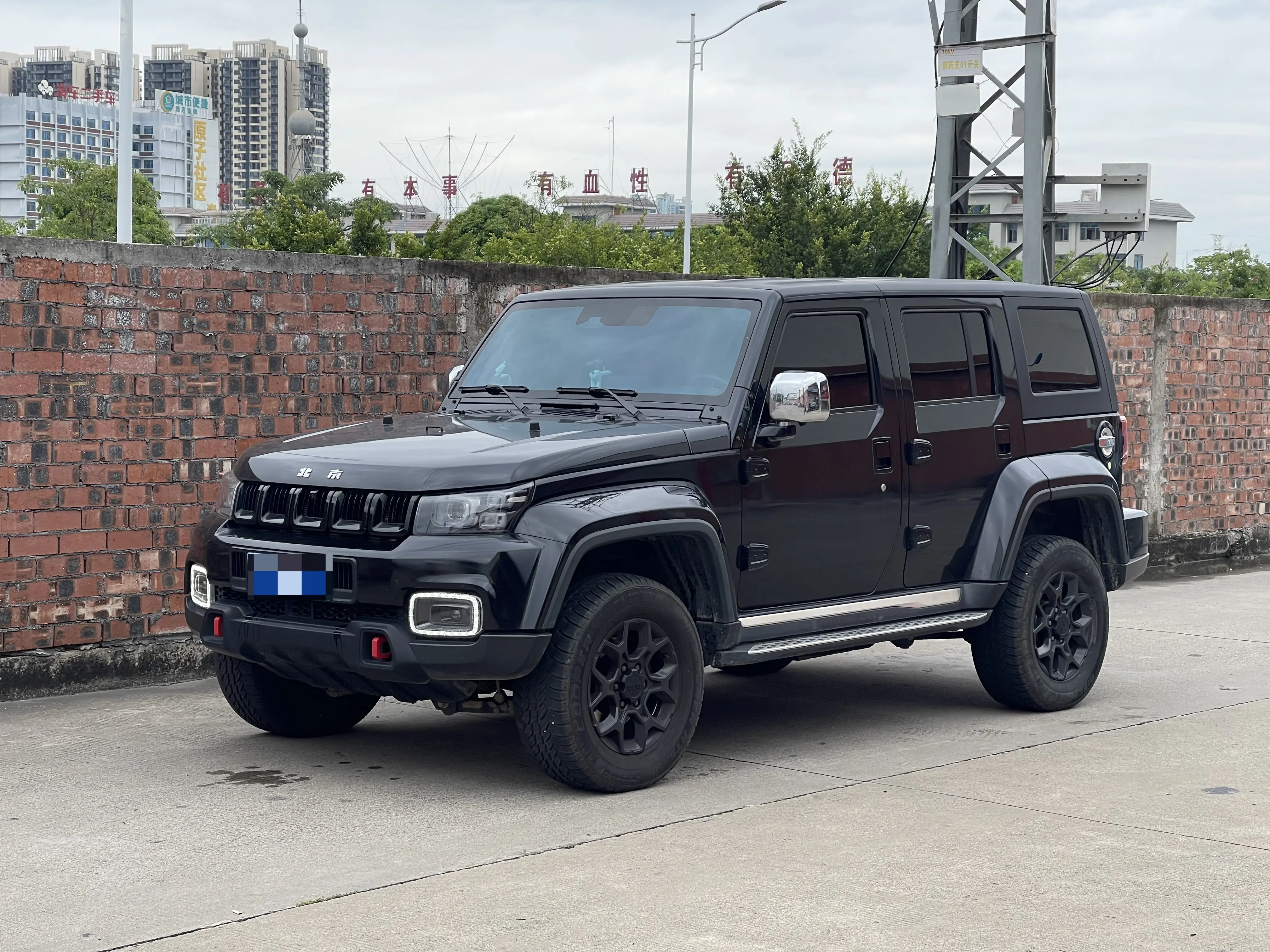 BAIC Beijing Off-road BJ40  из Китая