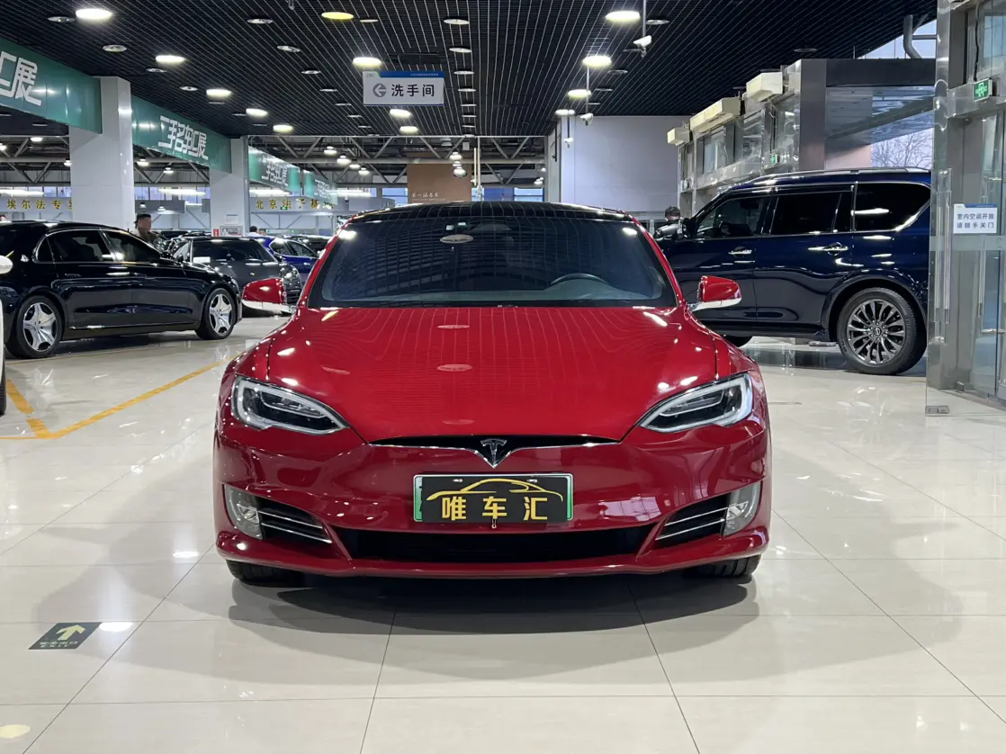 Tesla Model S  из Китая