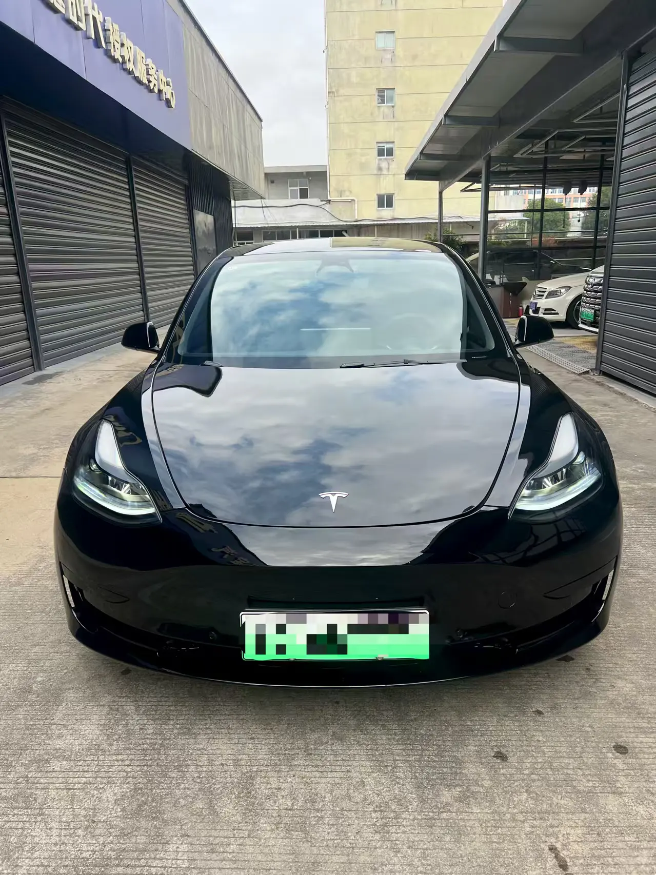 Tesla Model 3  из Китая