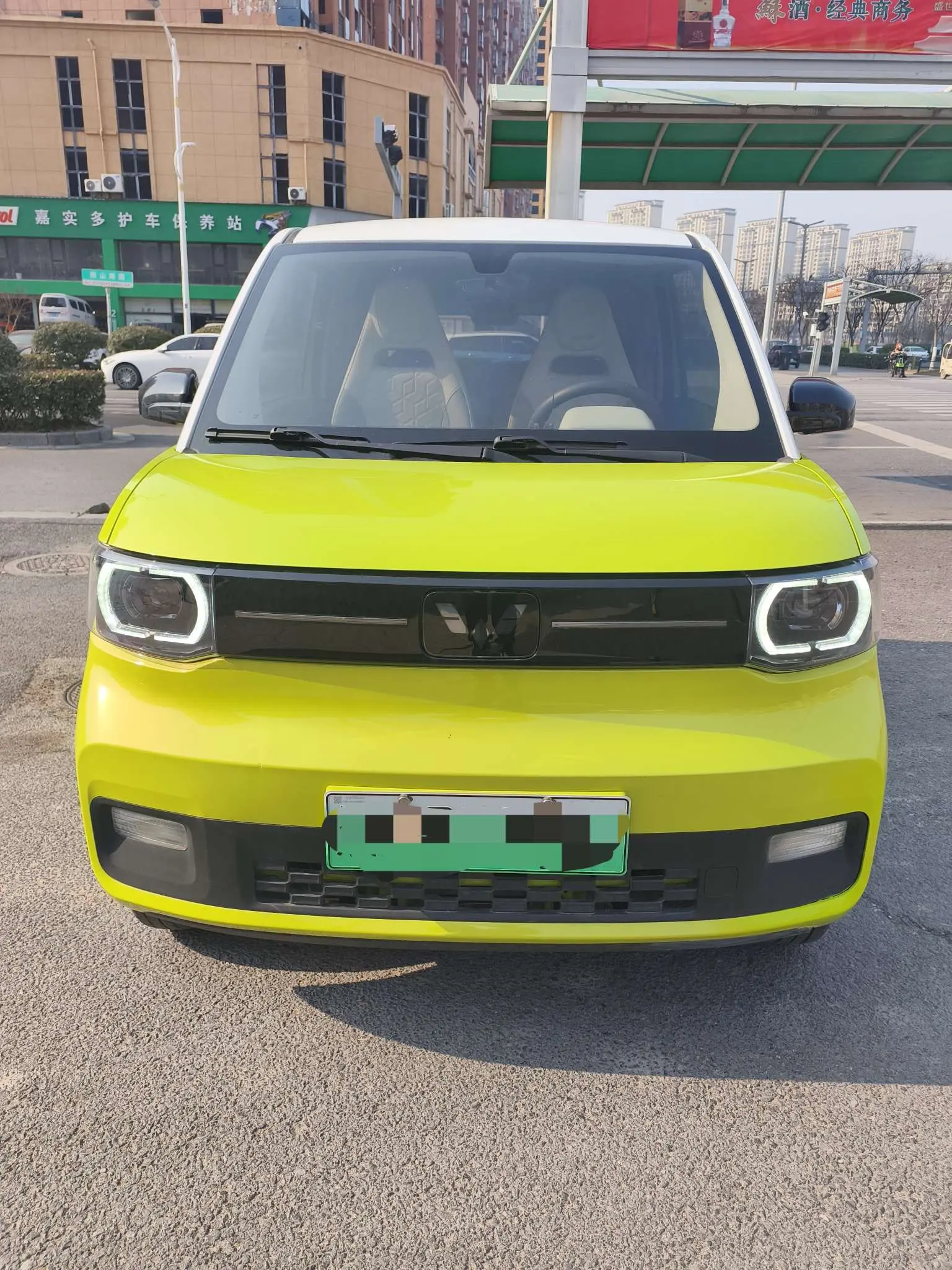 Wuling Hongguang MINIEV  из Китая