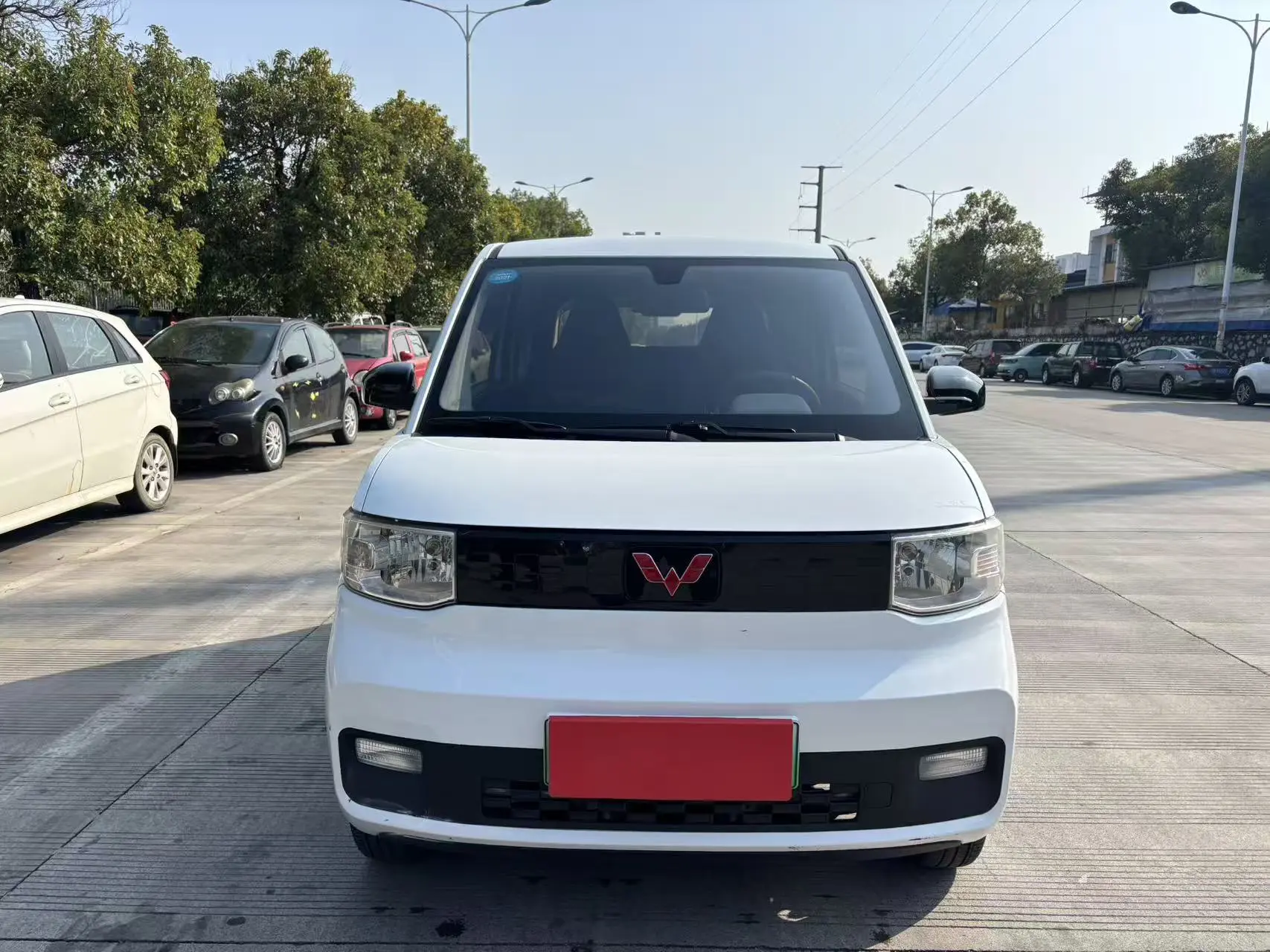 Wuling Hongguang MINIEV  из Китая