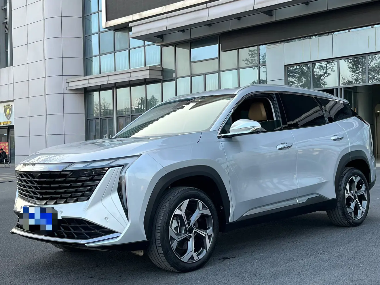 Geely Atlas L (Boyue L)  из Китая