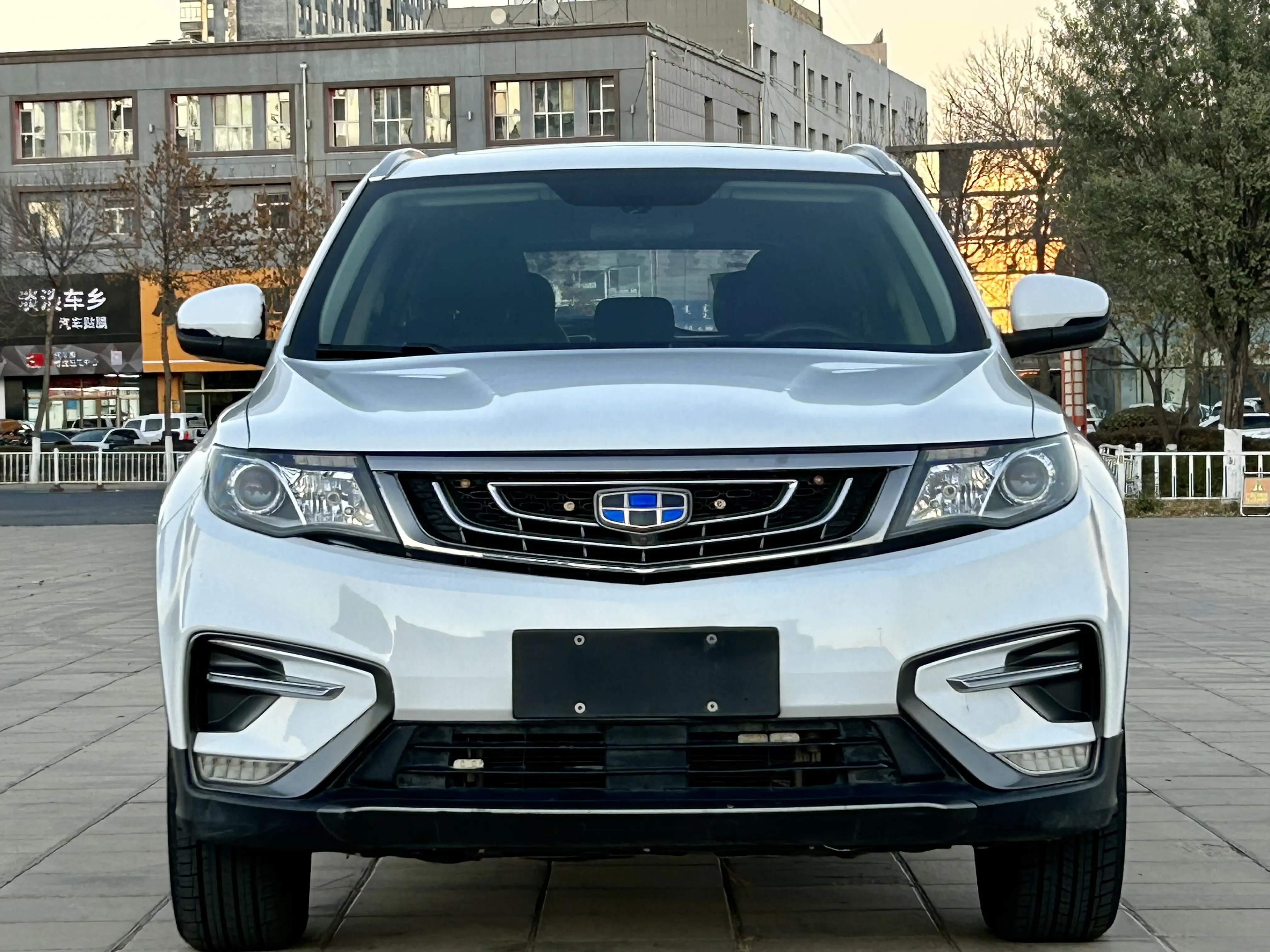 Geely Atlas (Boyue)  из Китая