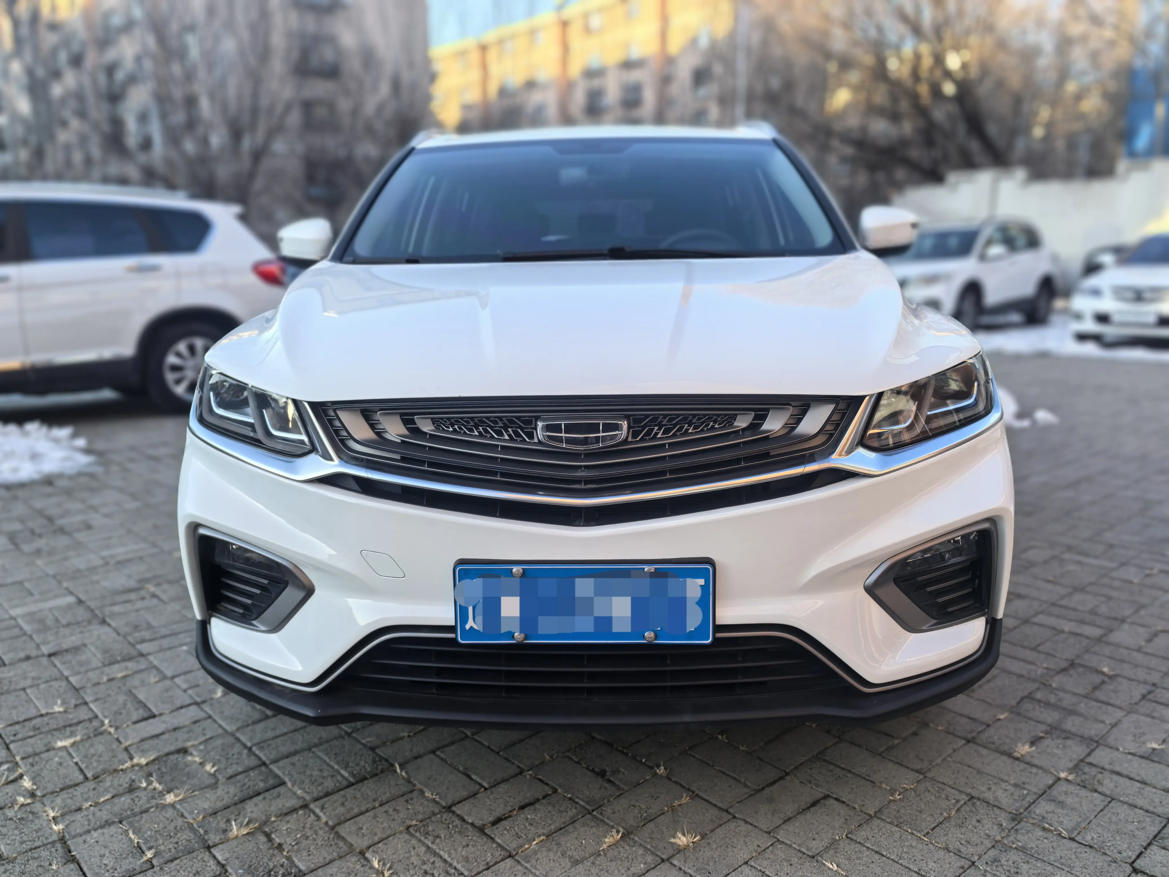 Geely Coolray SX11 (Binyue)  из Китая