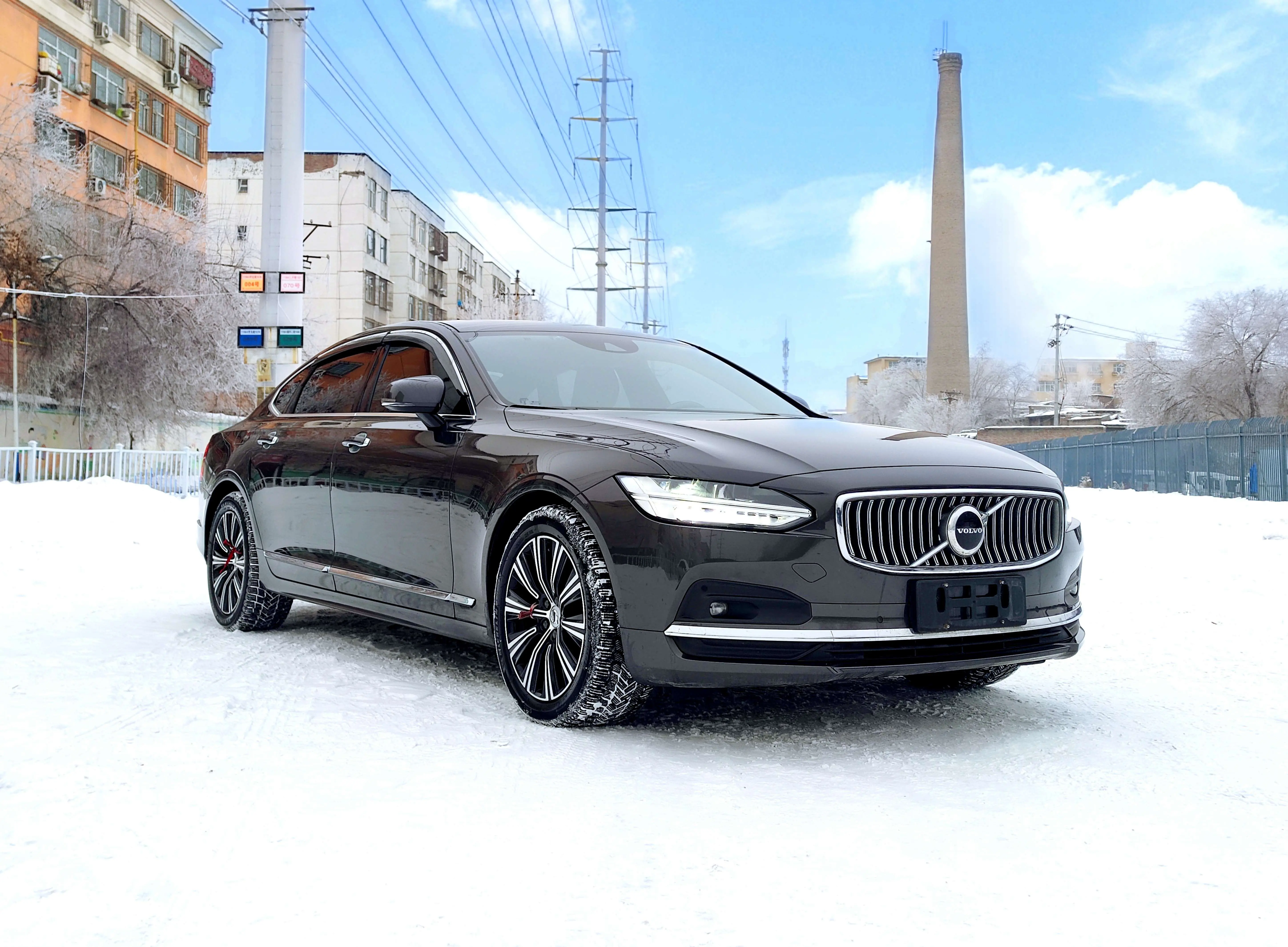 Volvo S90