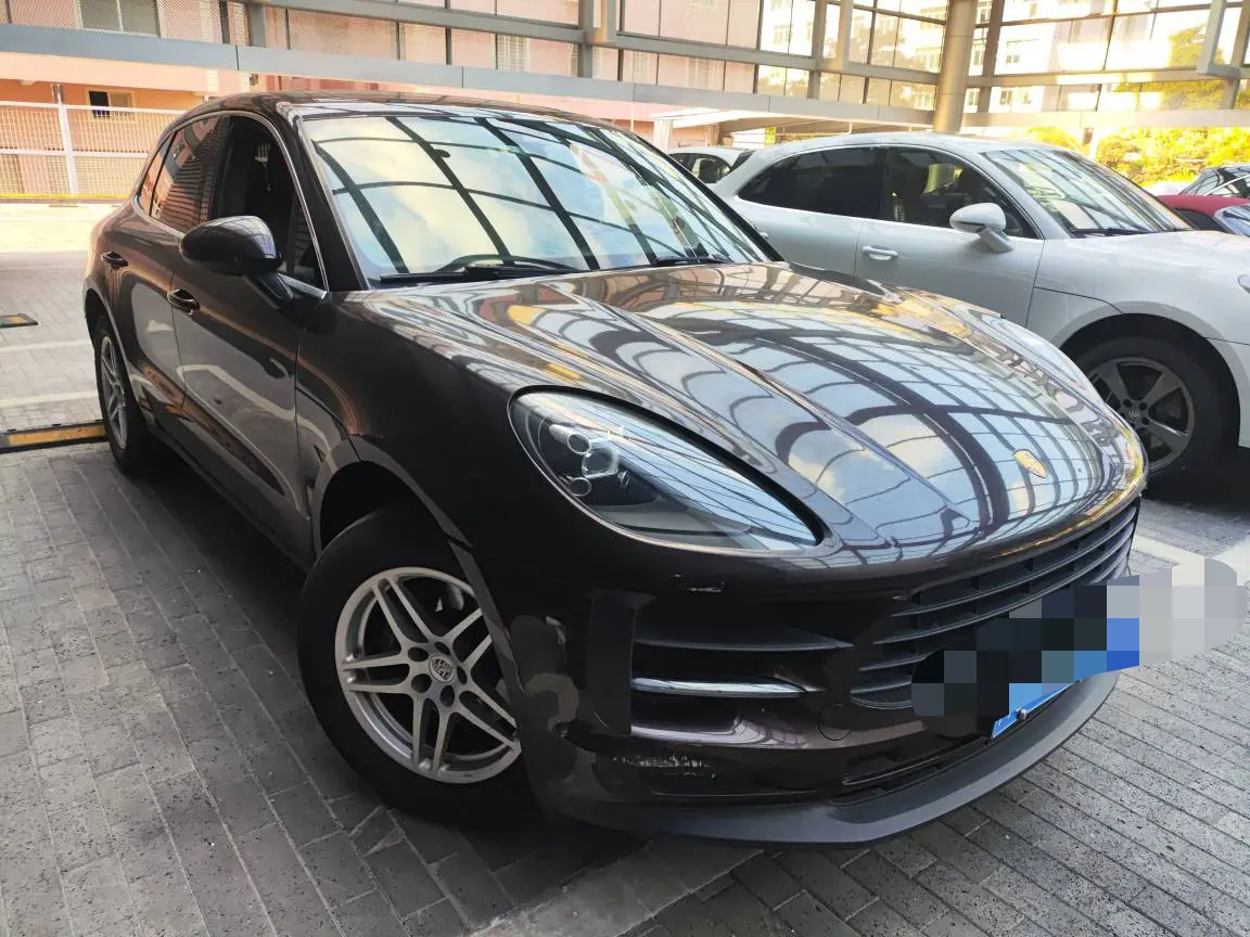 Porsche Macan  из Китая