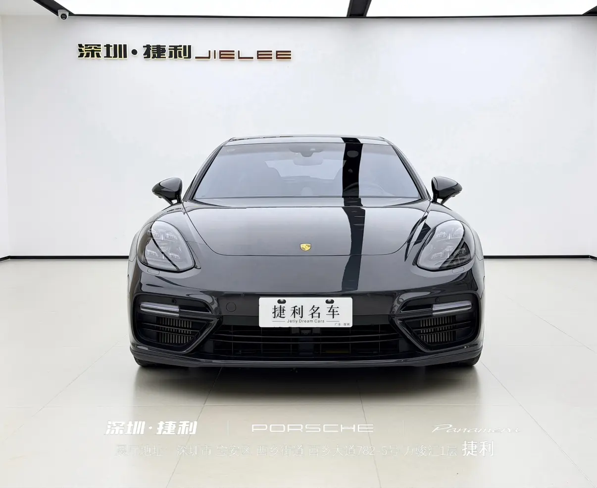 Porsche Panamera  из Китая