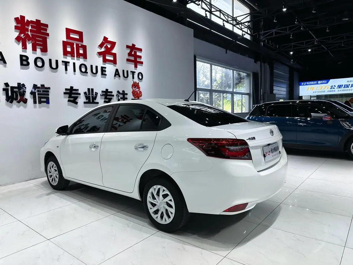 Toyota Vios  из Китая
