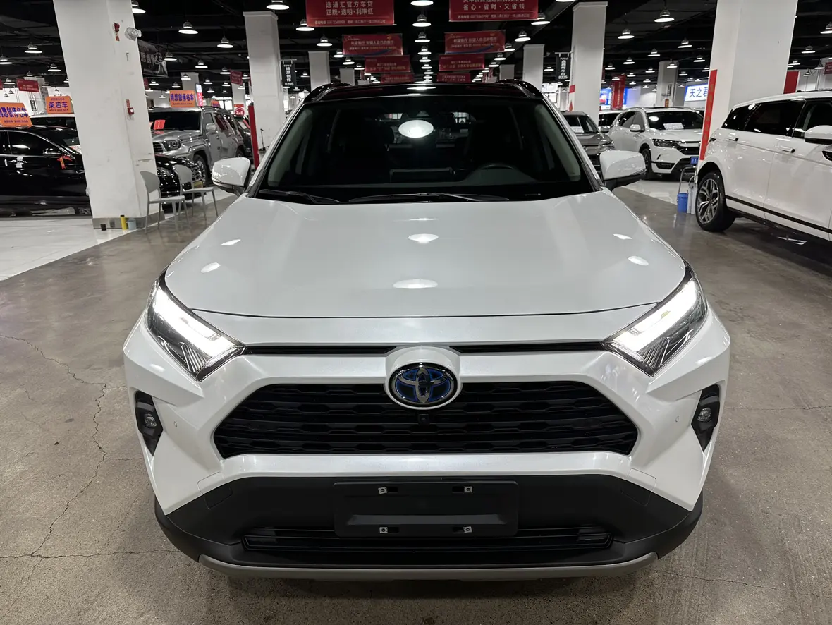 Toyota RAV4  из Китая