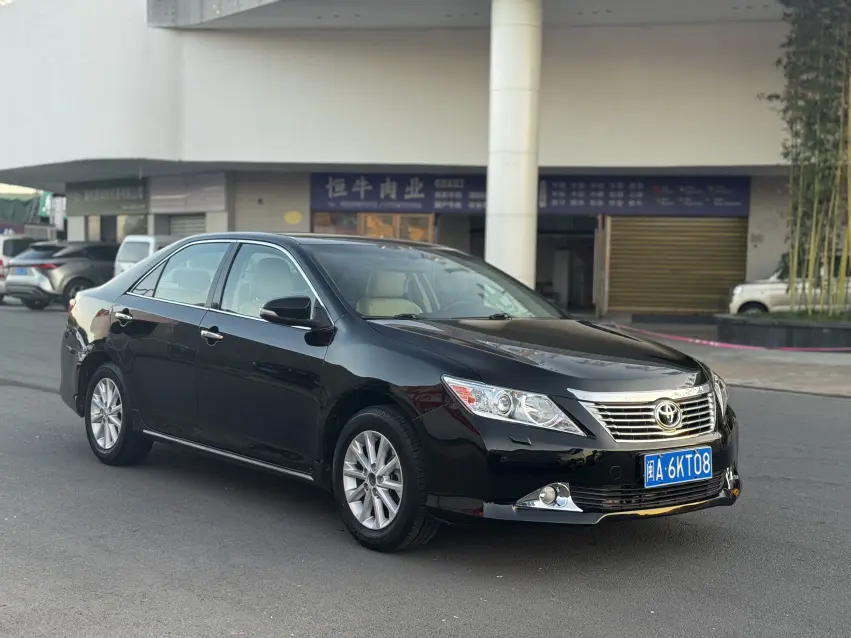 Toyota Camry  из Китая