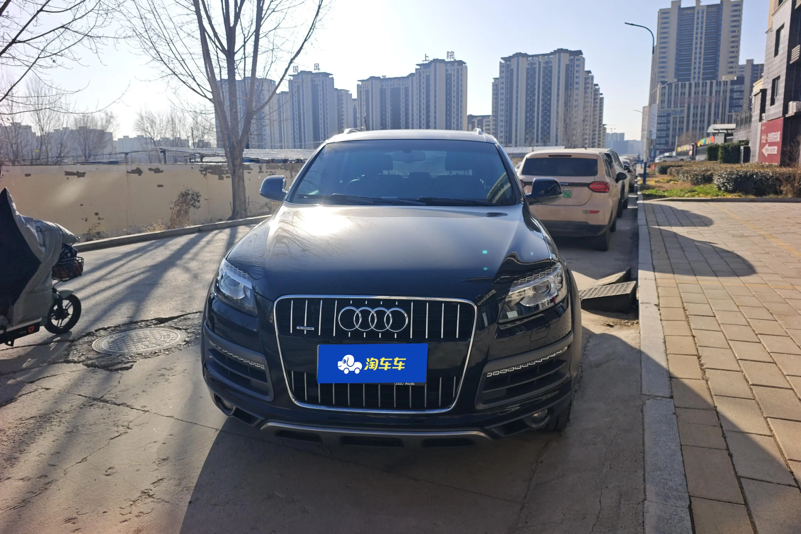 Audi Q7  из Китая