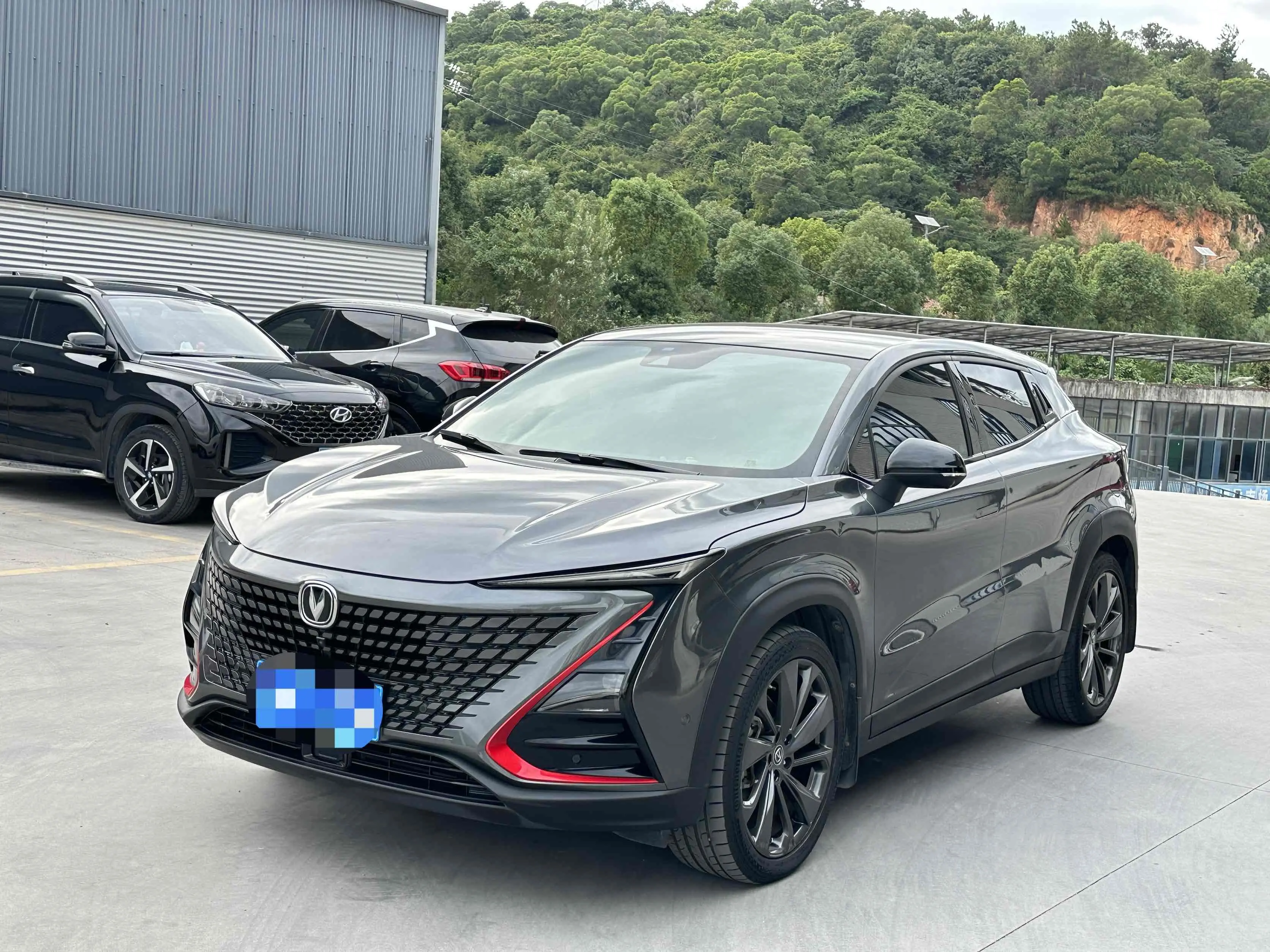 Changan UNI-T  из Китая