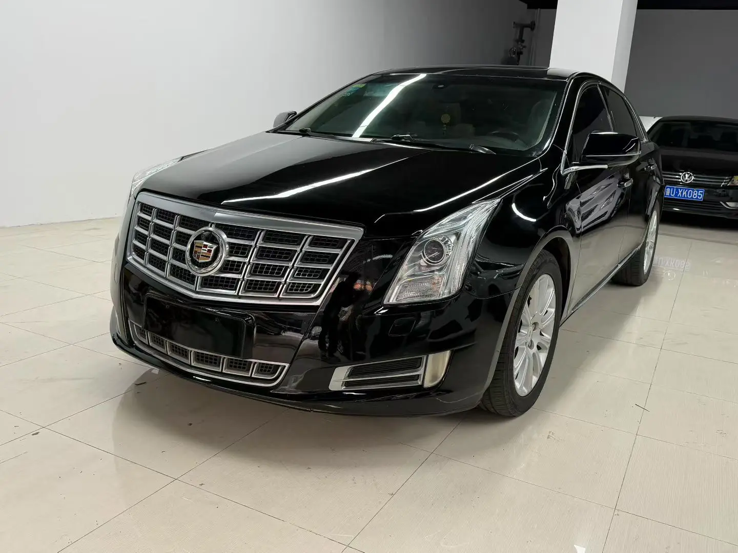 Cadillac XTS  из Китая