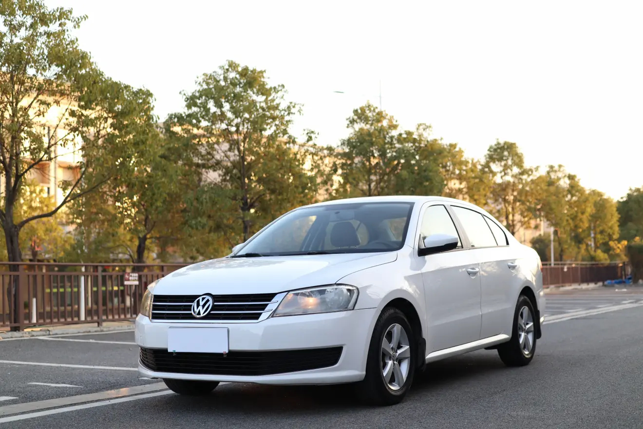 Volkswagen Lavida  из Китая