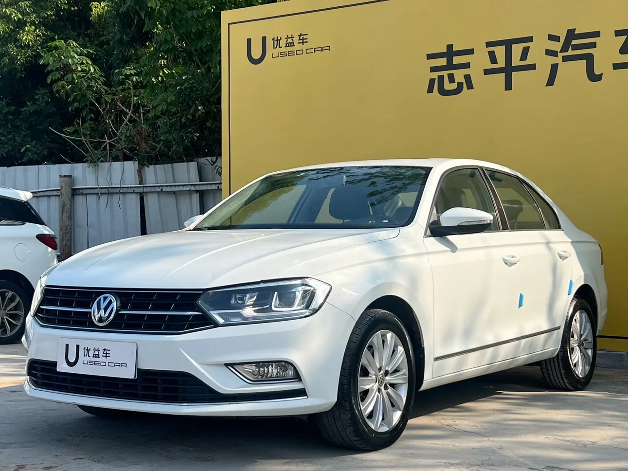 Volkswagen Bora  из Китая