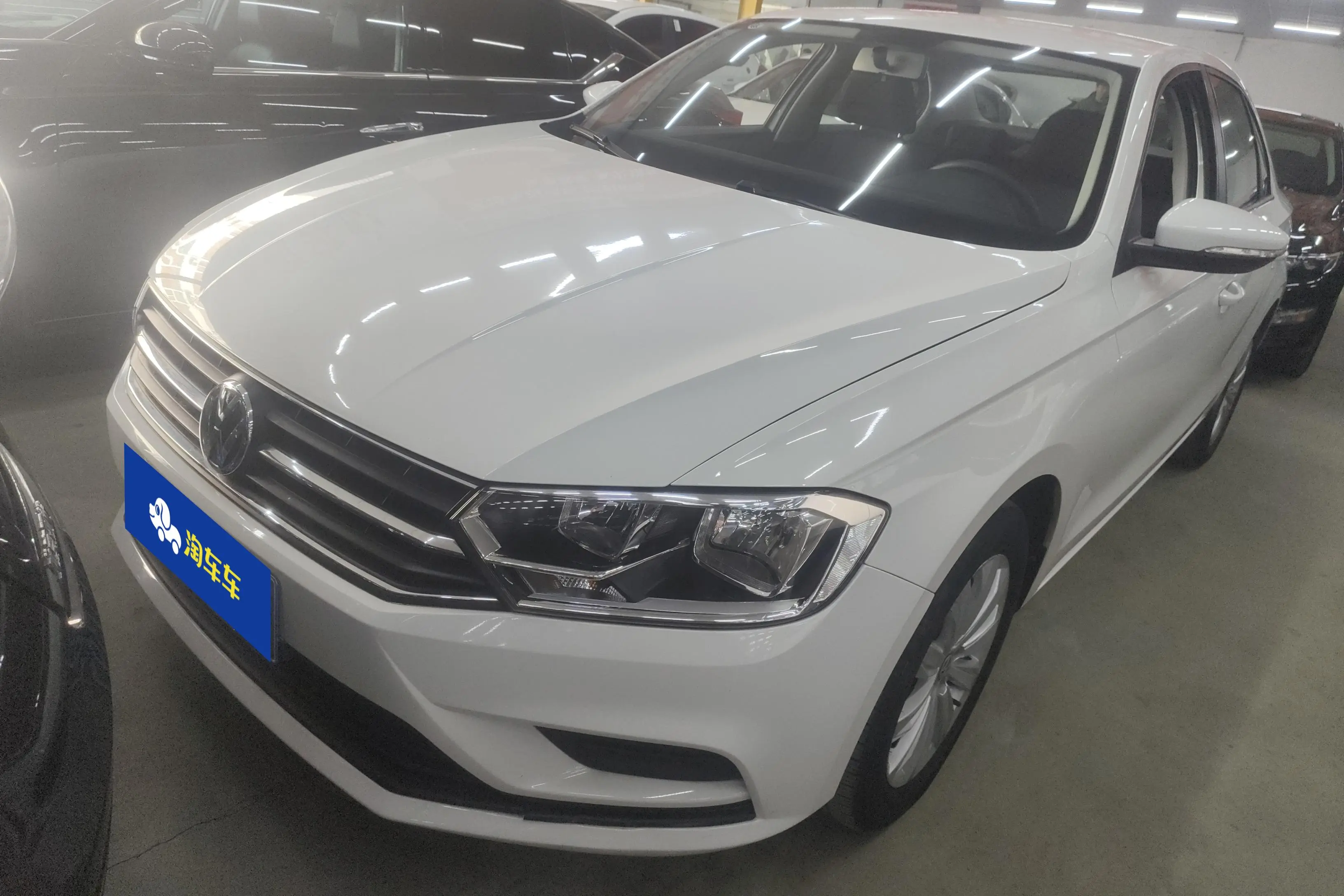 Volkswagen Bora  из Китая