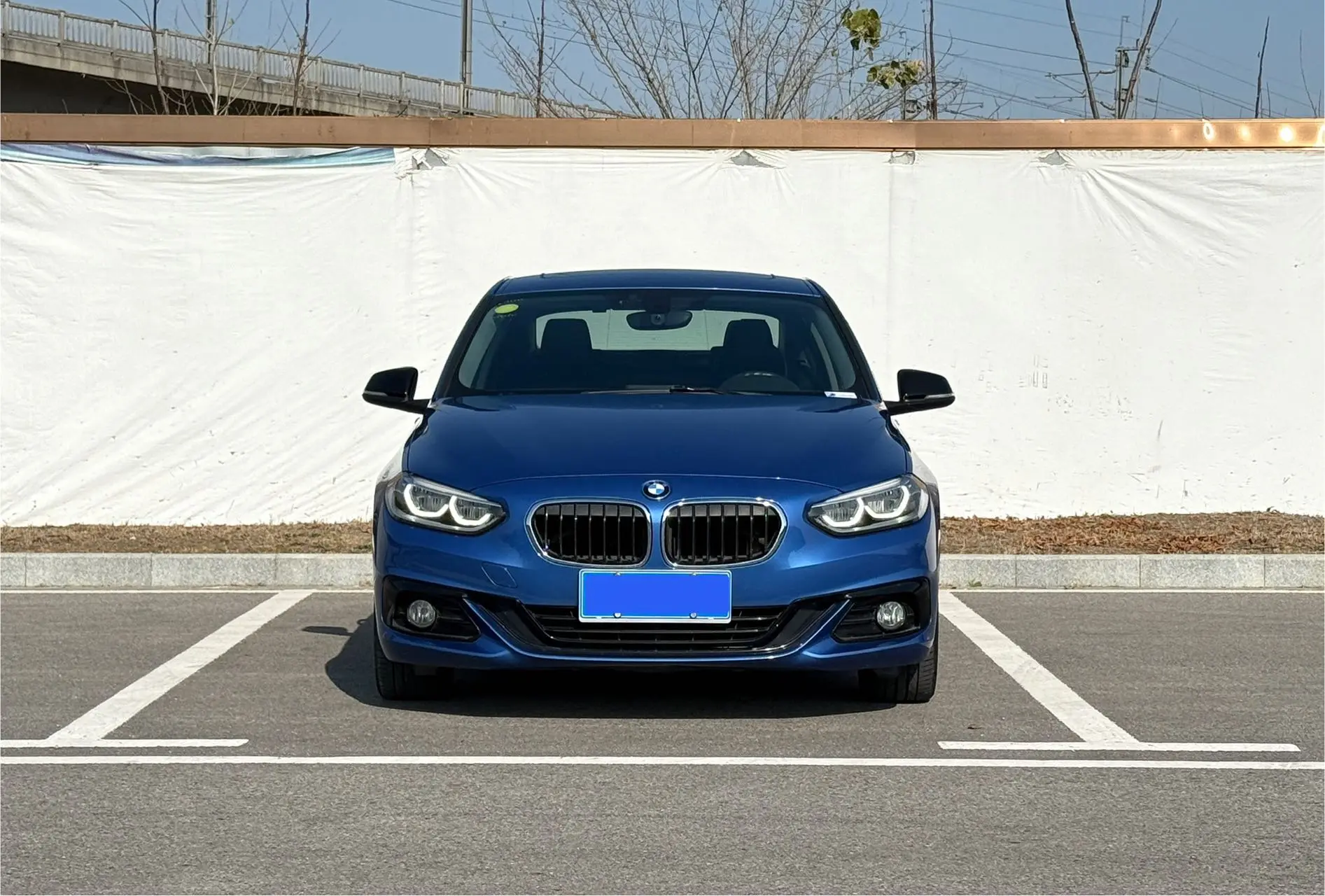 BMW 1 Series  из Китая