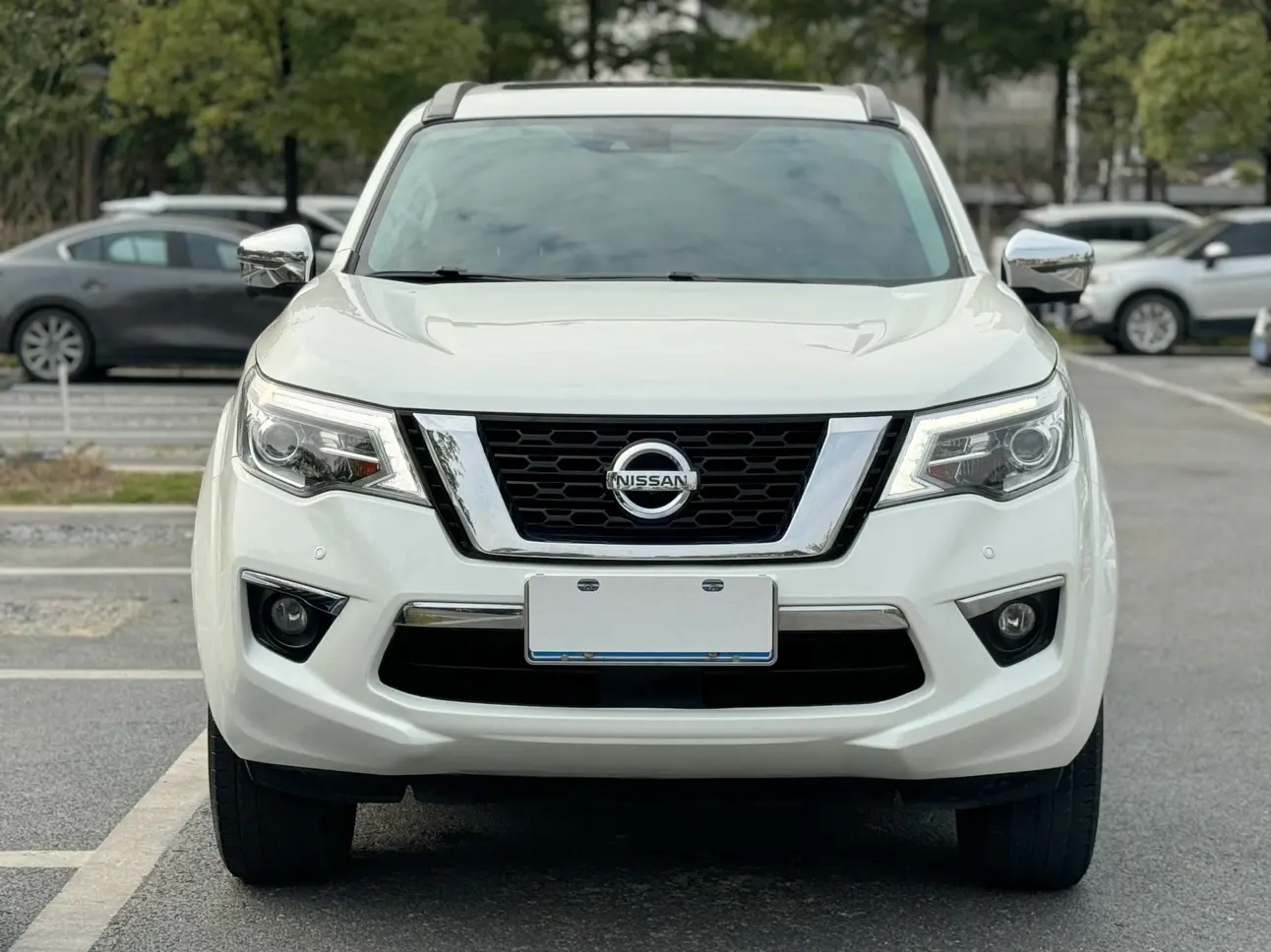 Nissan Tuda  из Китая