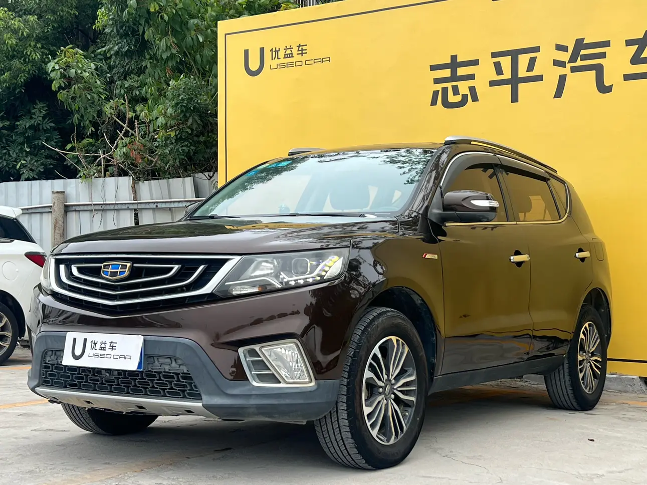 Geely Vision X6  из Китая