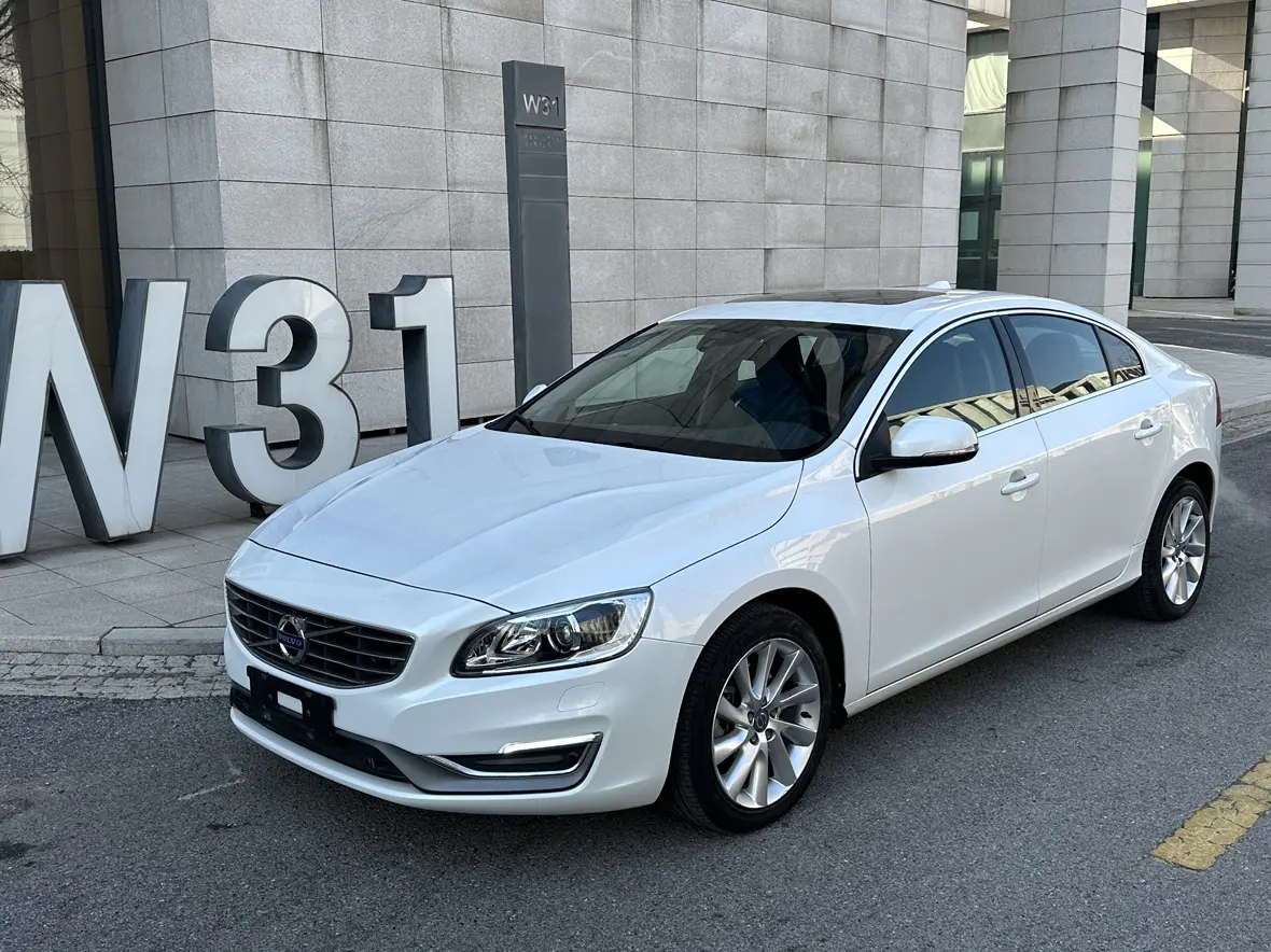 Volvo S60