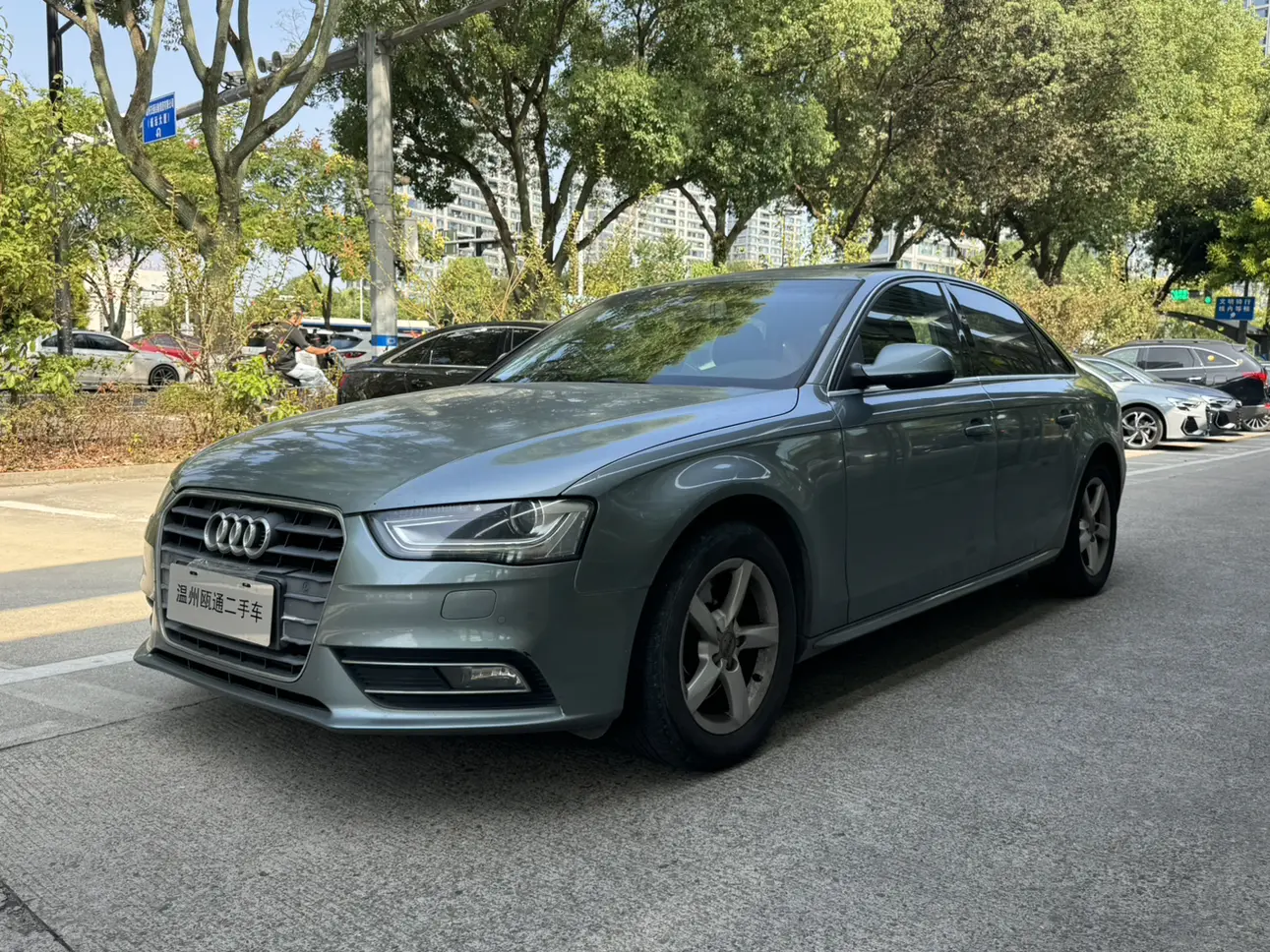 Audi A4L  из Китая