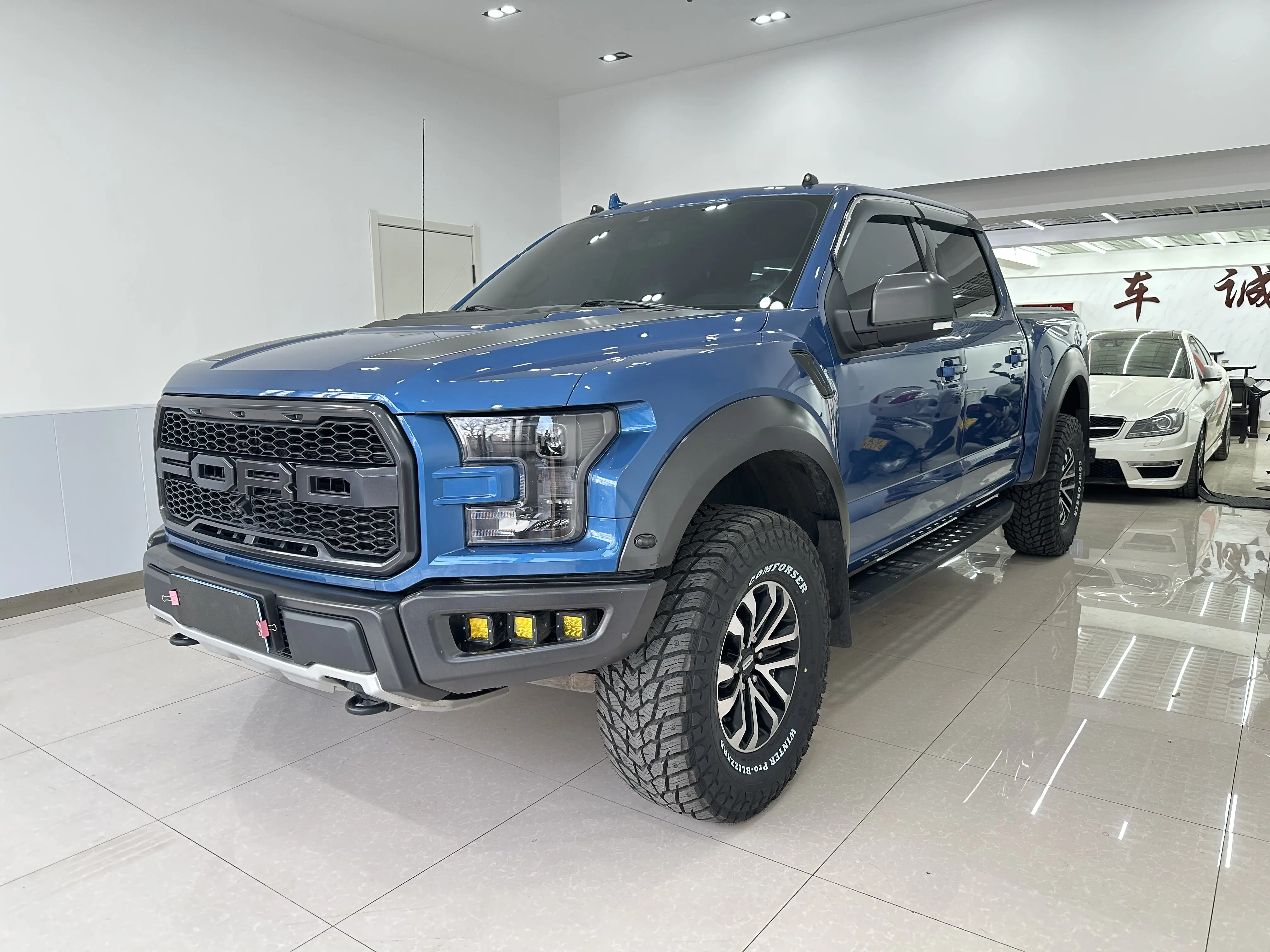Ford F-150 Raptor  из Китая