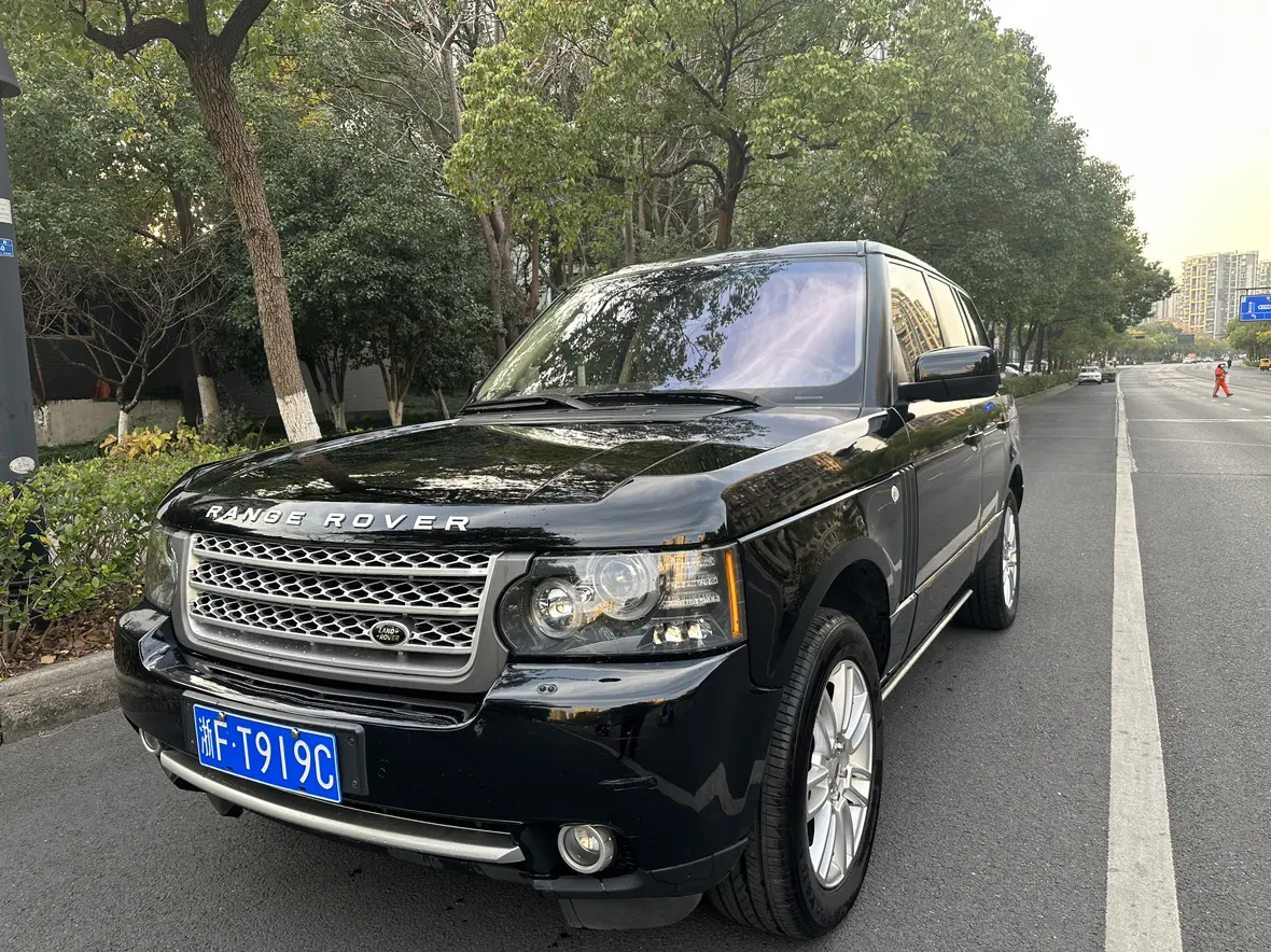 Land Rover Range rover  из Китая