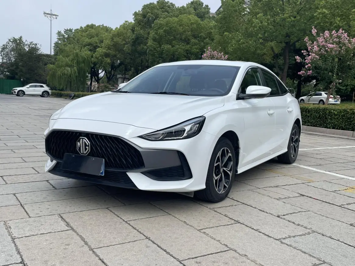 MG 5  из Китая