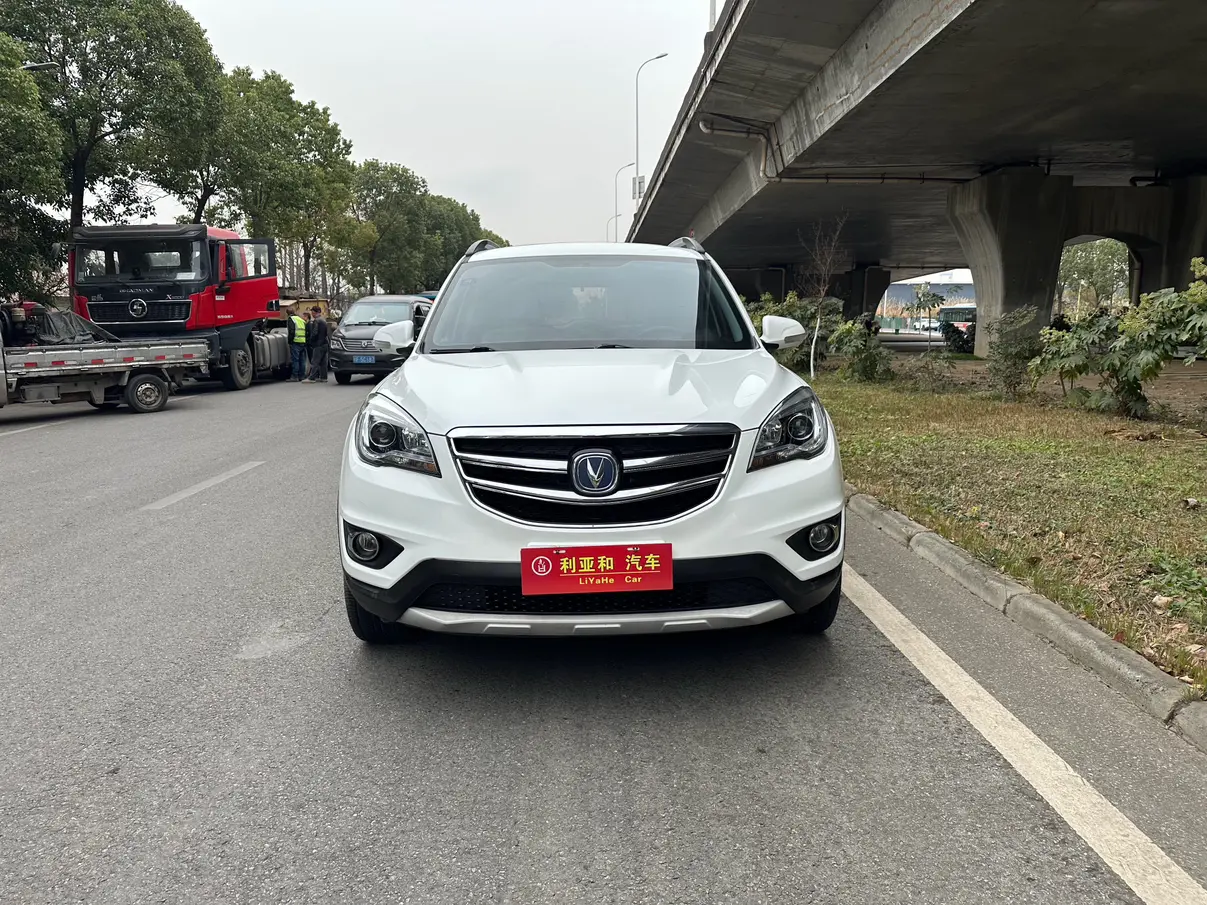 Changan CS35  из Китая